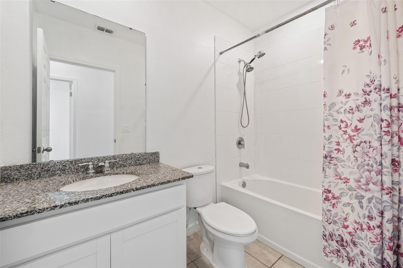 Image 18 of 38 For 1028 Kobuk Street