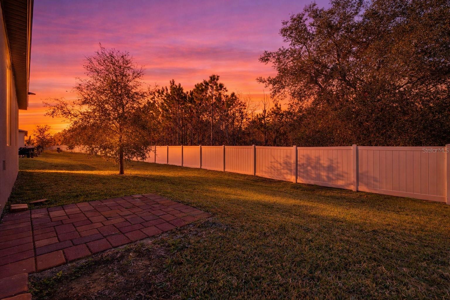 Image 4 of 38 For 1028 Kobuk Street