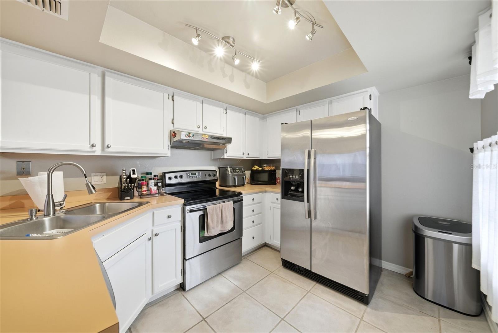 Image 10 of 20 For 5333 Renoir Drive