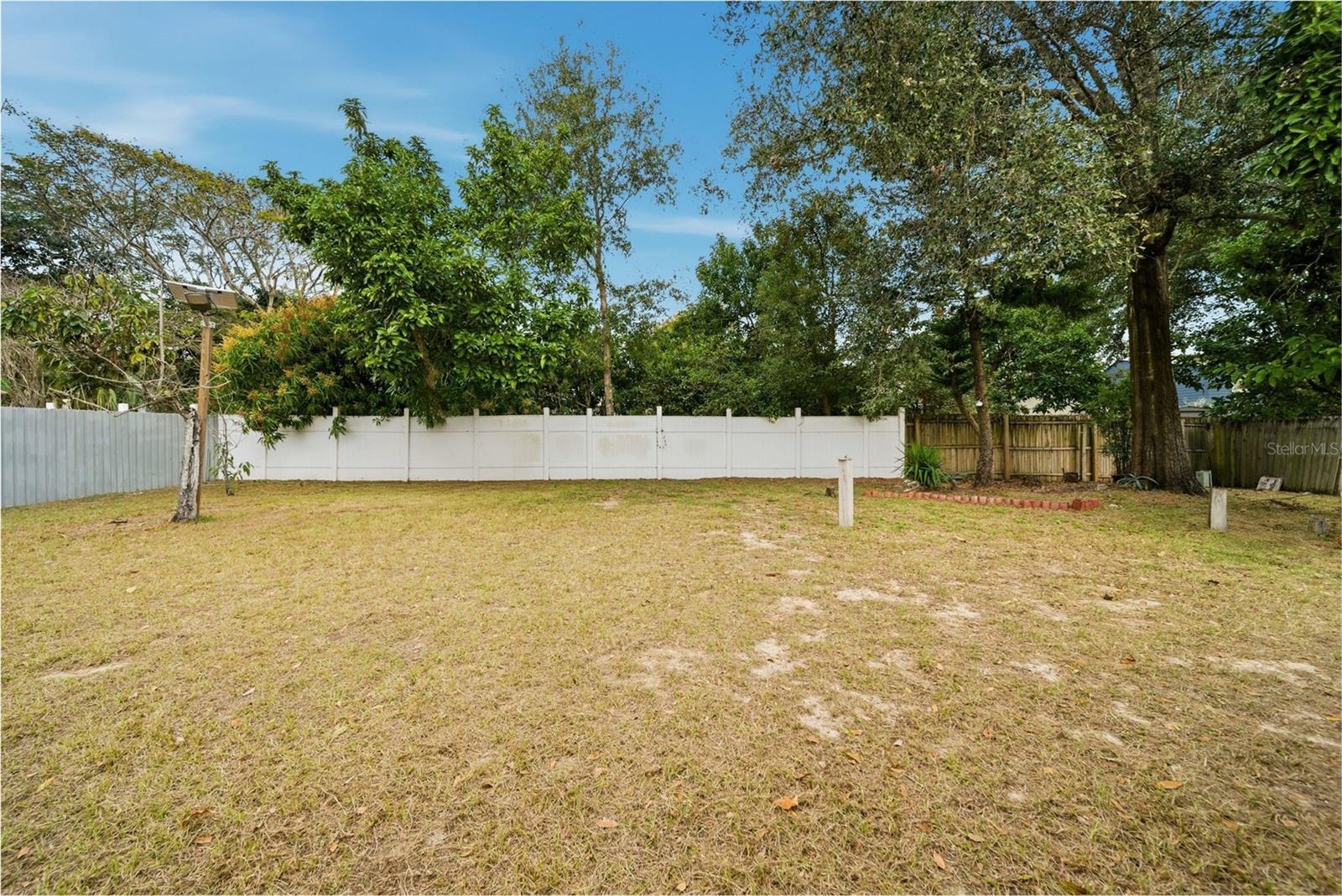 Image 19 of 20 For 5333 Renoir Drive