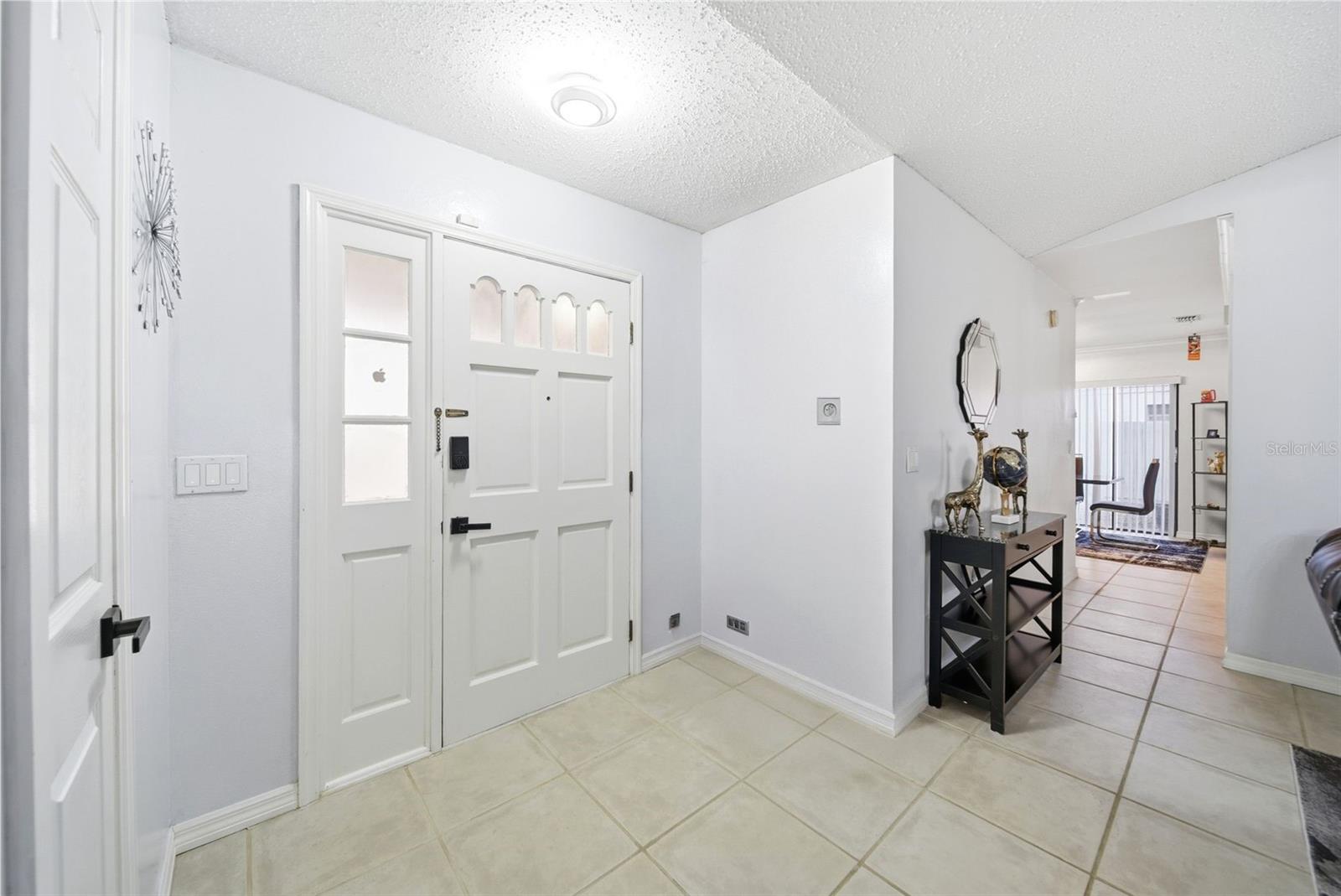 Image 4 of 20 For 5333 Renoir Drive