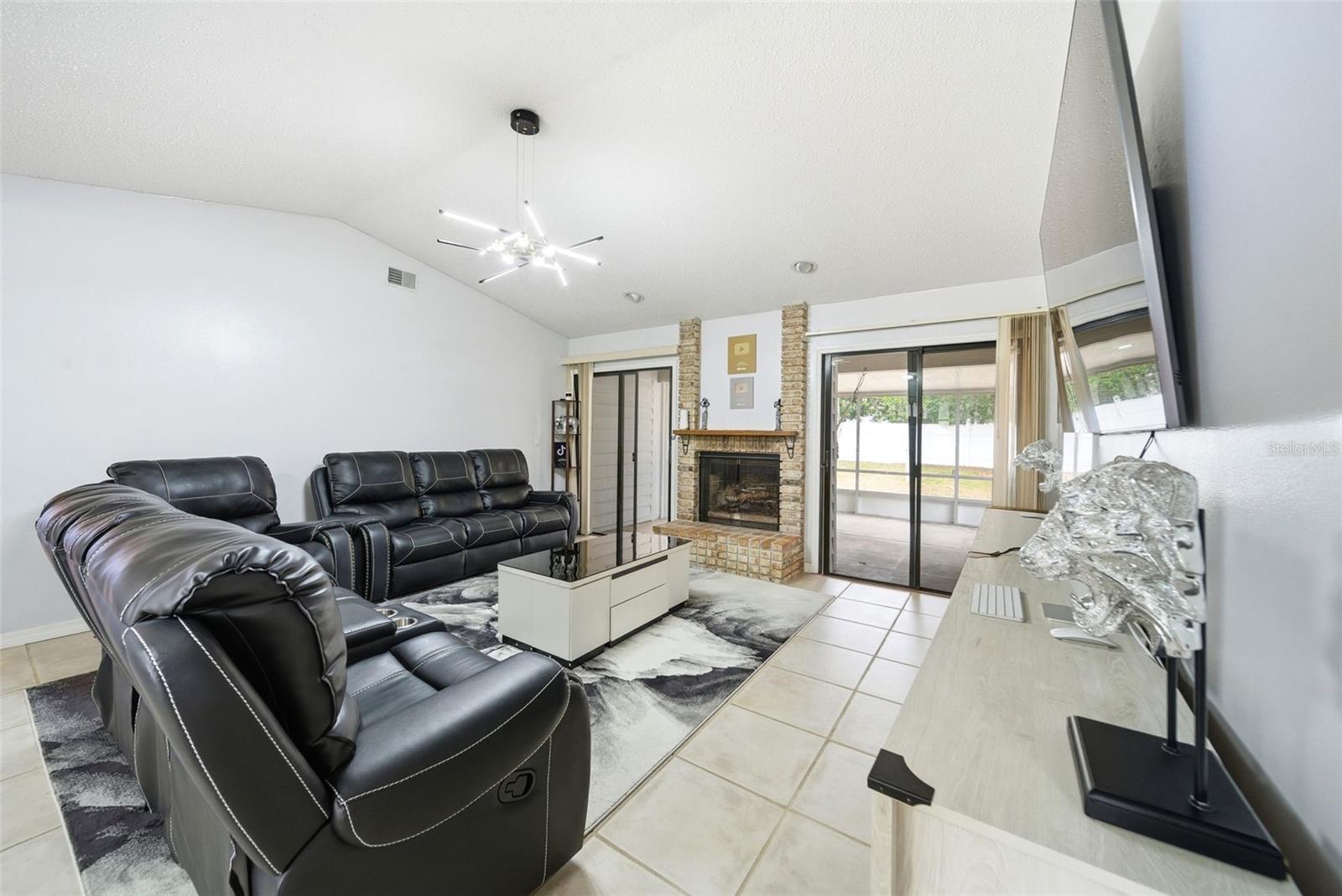 Image 6 of 20 For 5333 Renoir Drive