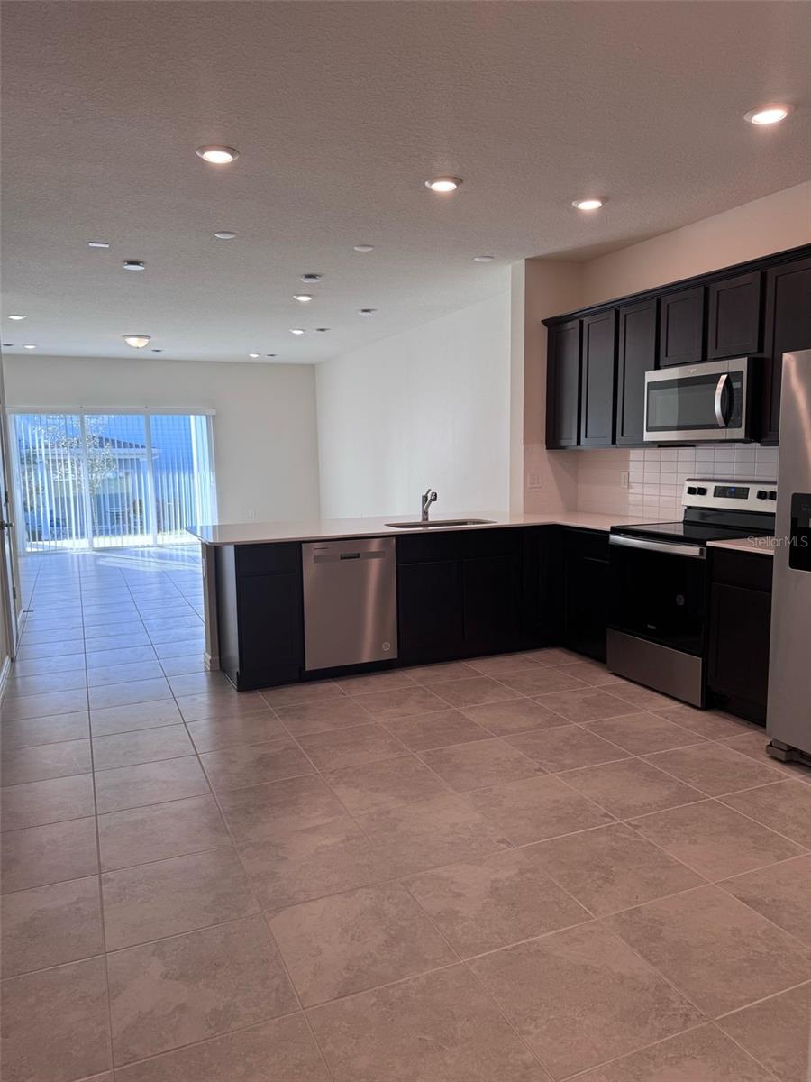 Image 2 of 20 For 2710 Fetching Trail