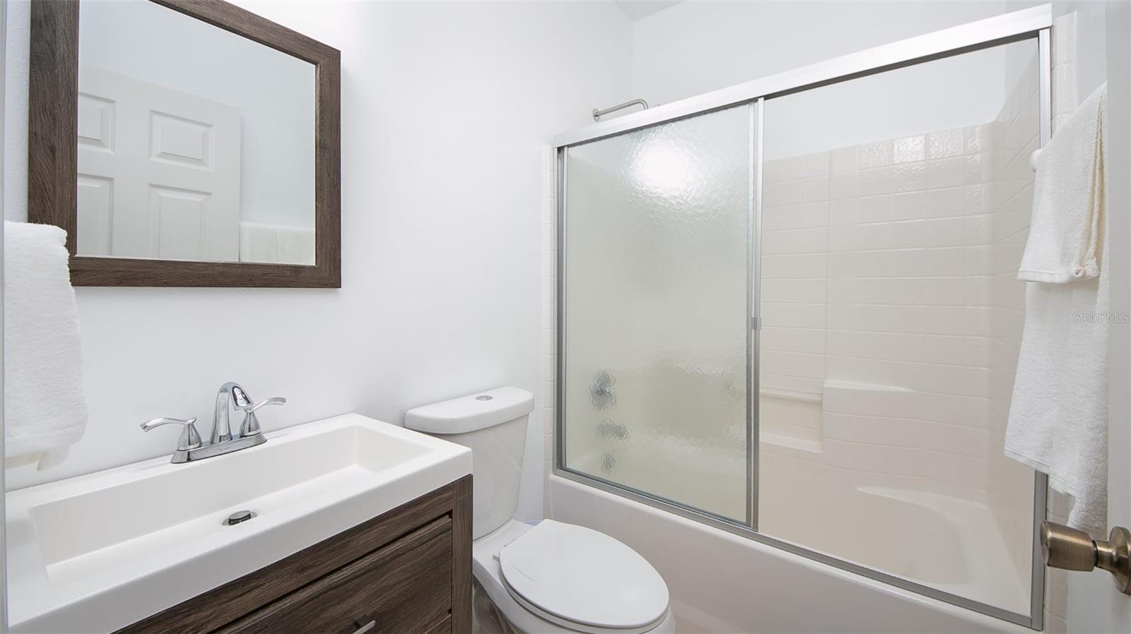 Image 12 of 19 For 146 Sunset View Drive