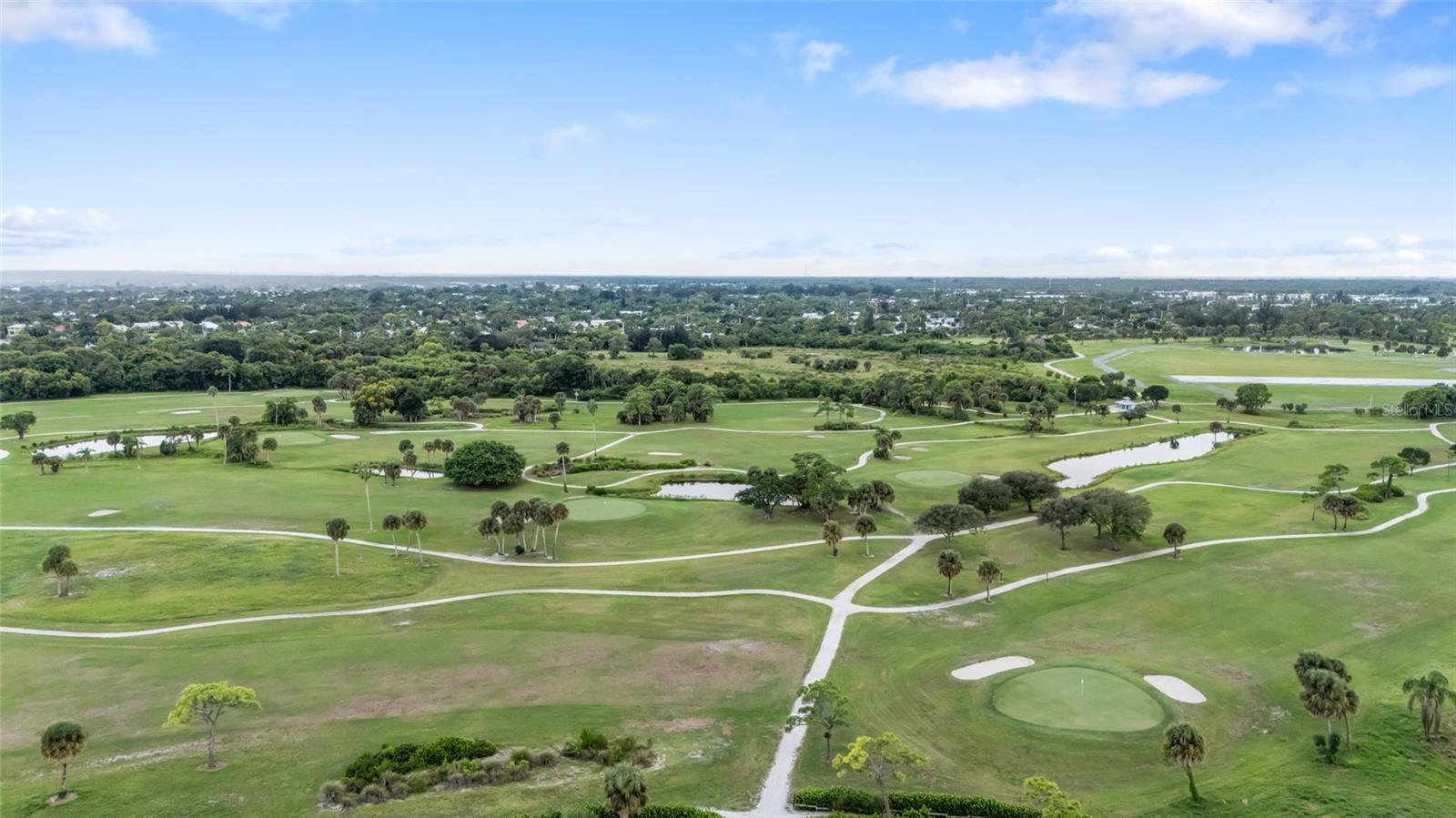 Image 25 of 34 For 5345 52nd Avenue