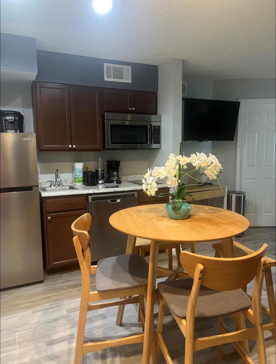 Image 3 of 24 For Address Not Provided