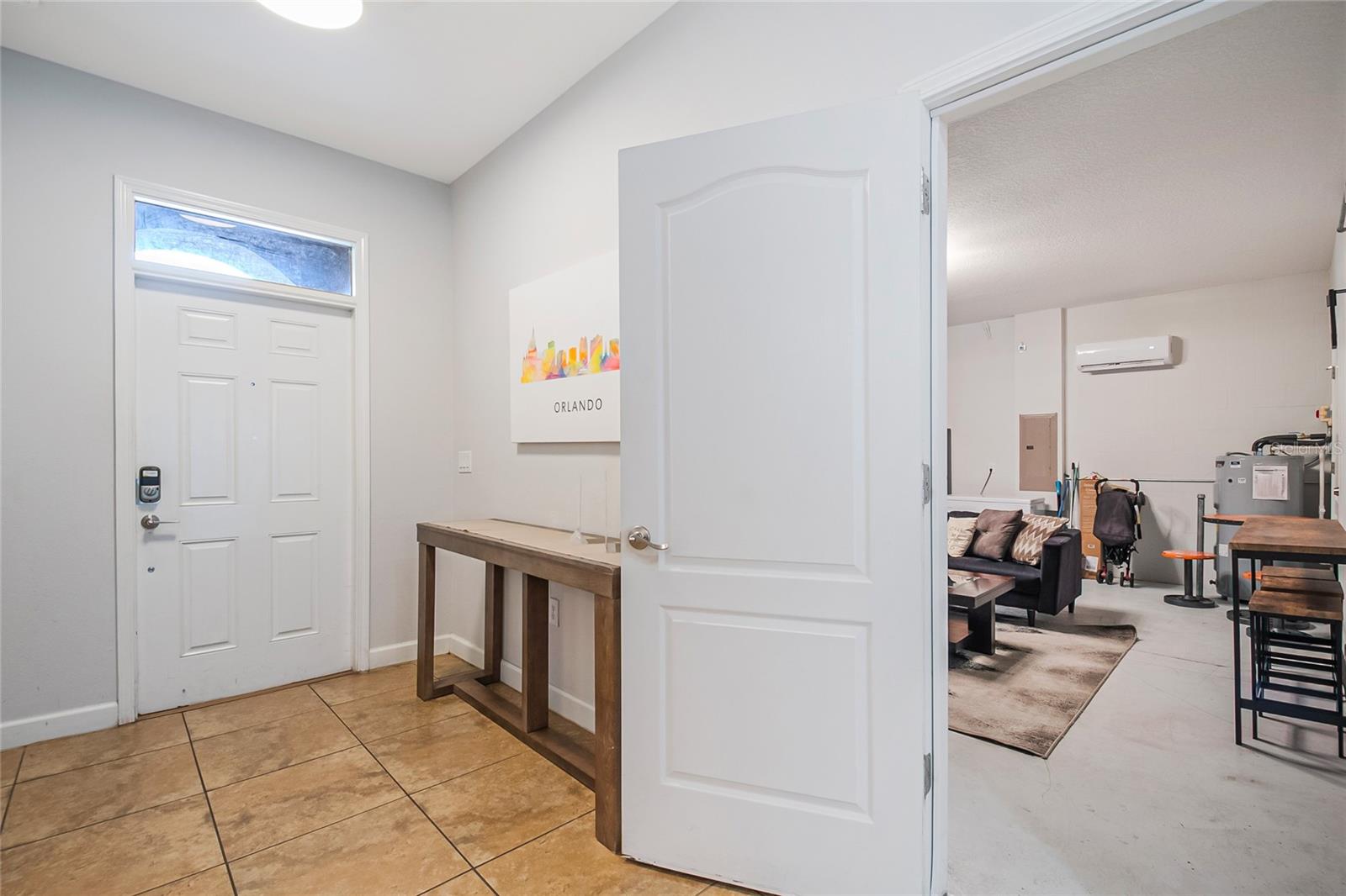 Image 10 of 96 For 1433 Thunderbird Road