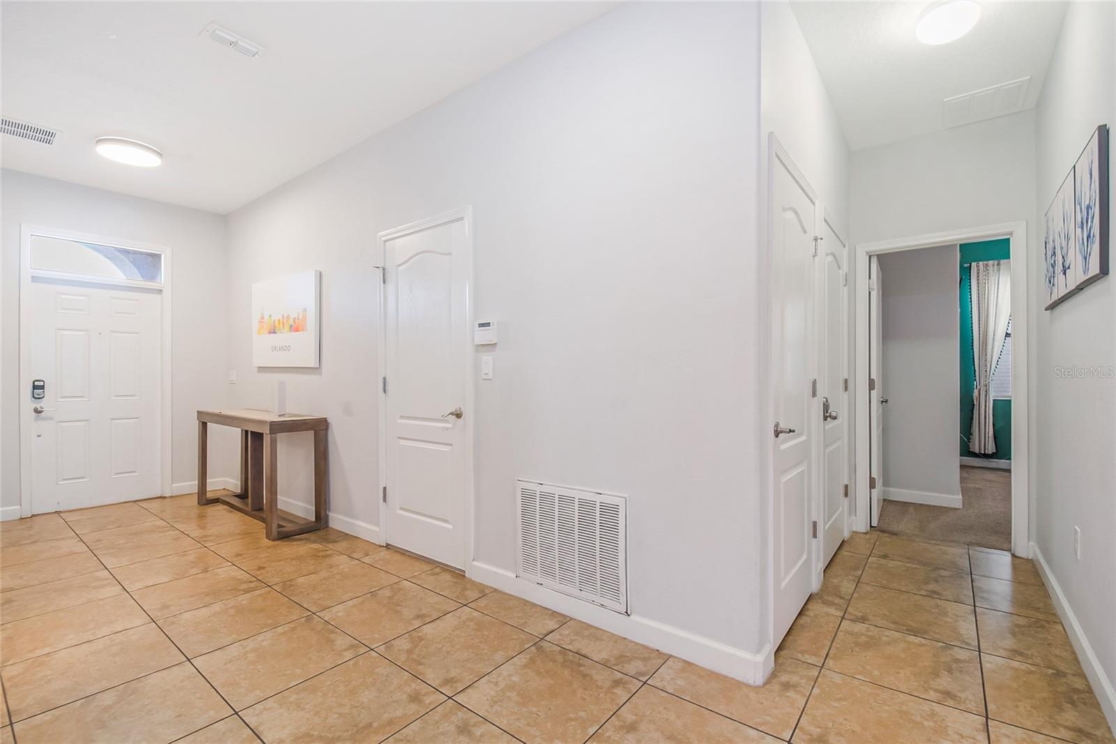 Image 16 of 96 For 1433 Thunderbird Road