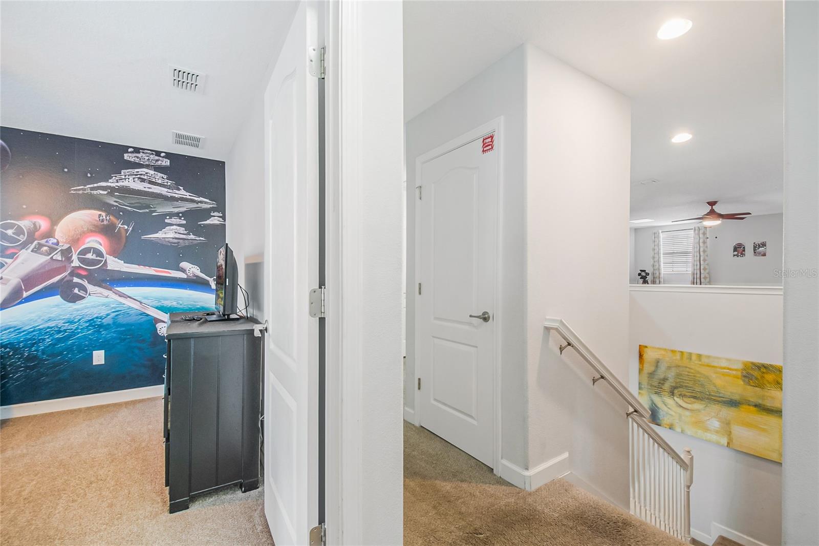 Image 36 of 96 For 1433 Thunderbird Road