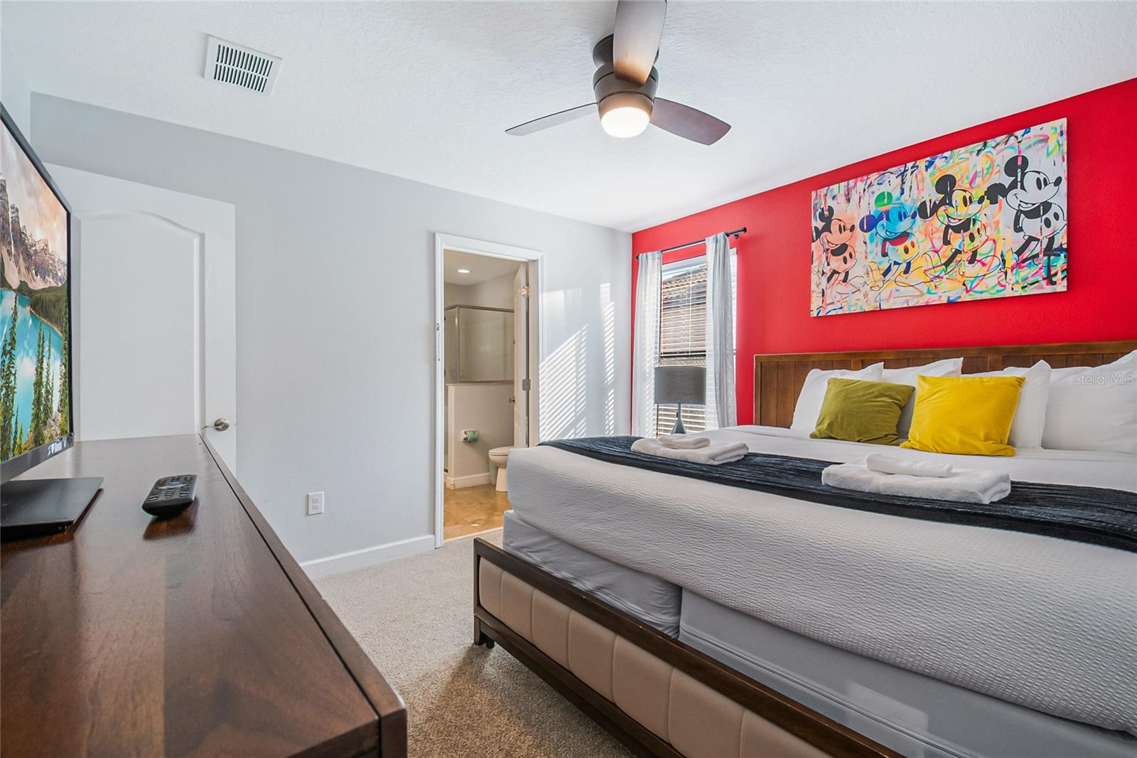 Image 52 of 96 For 1433 Thunderbird Road