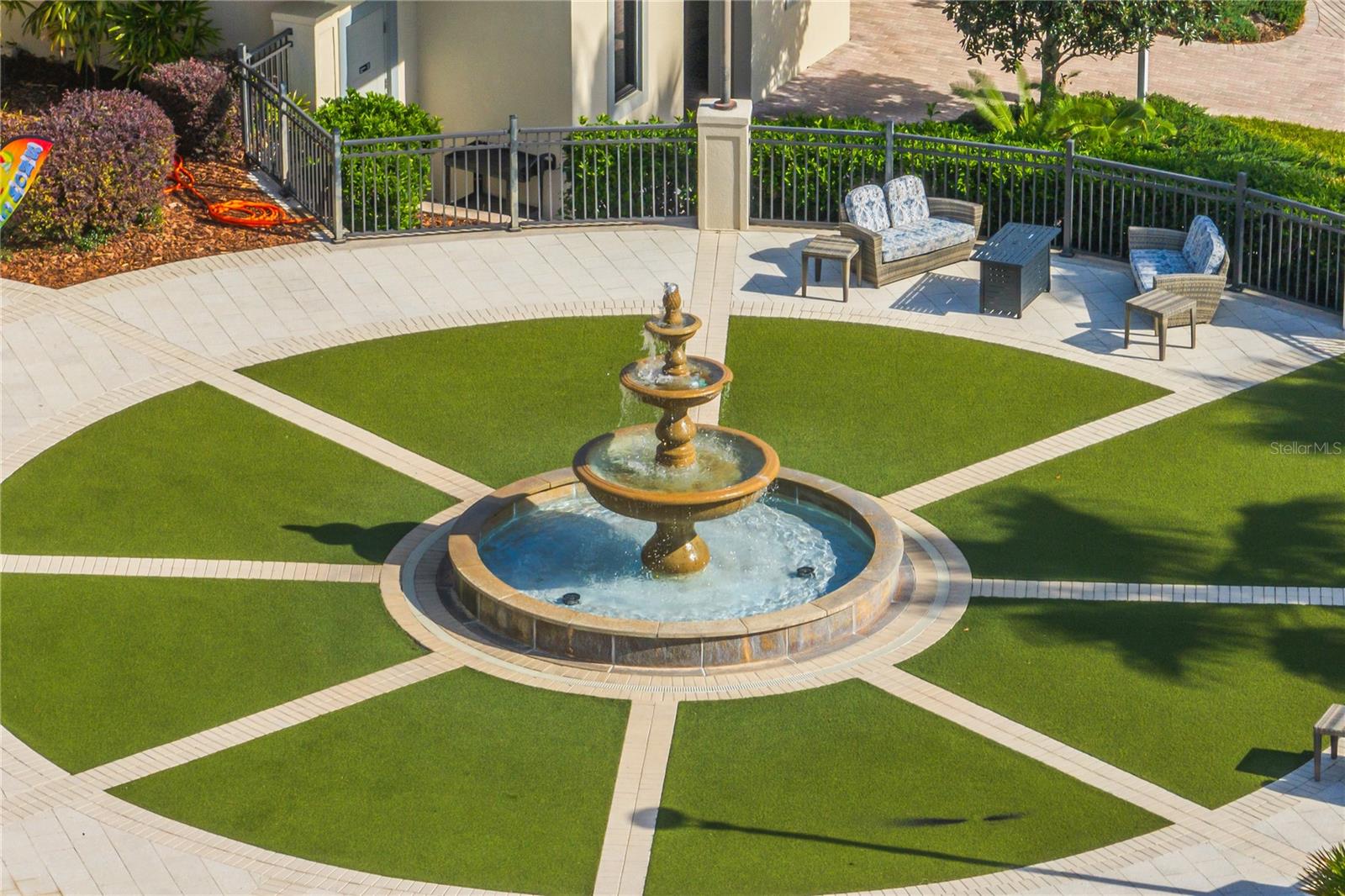 Image 83 of 96 For 1433 Thunderbird Road