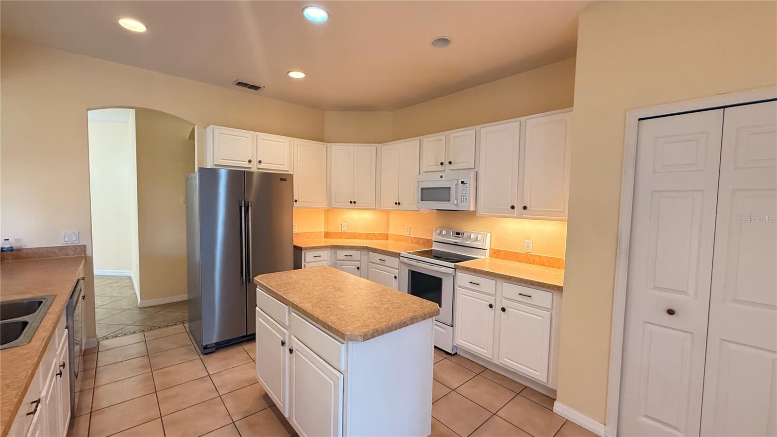 Image 9 of 21 For 3891 Bowfin Trail