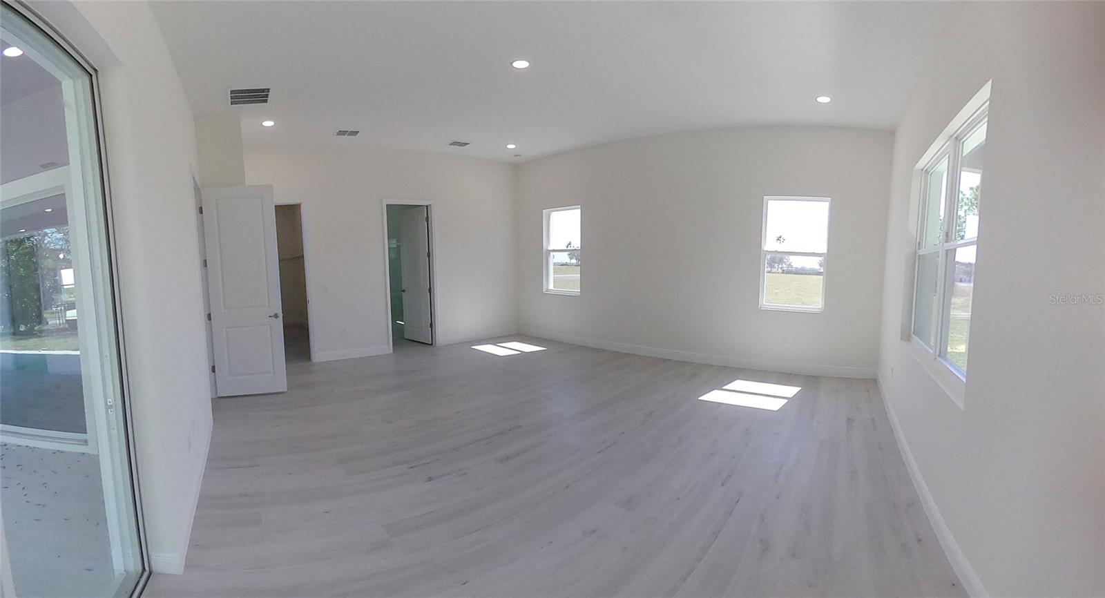 Image 42 of 65 For 163 Blazing Star Avenue