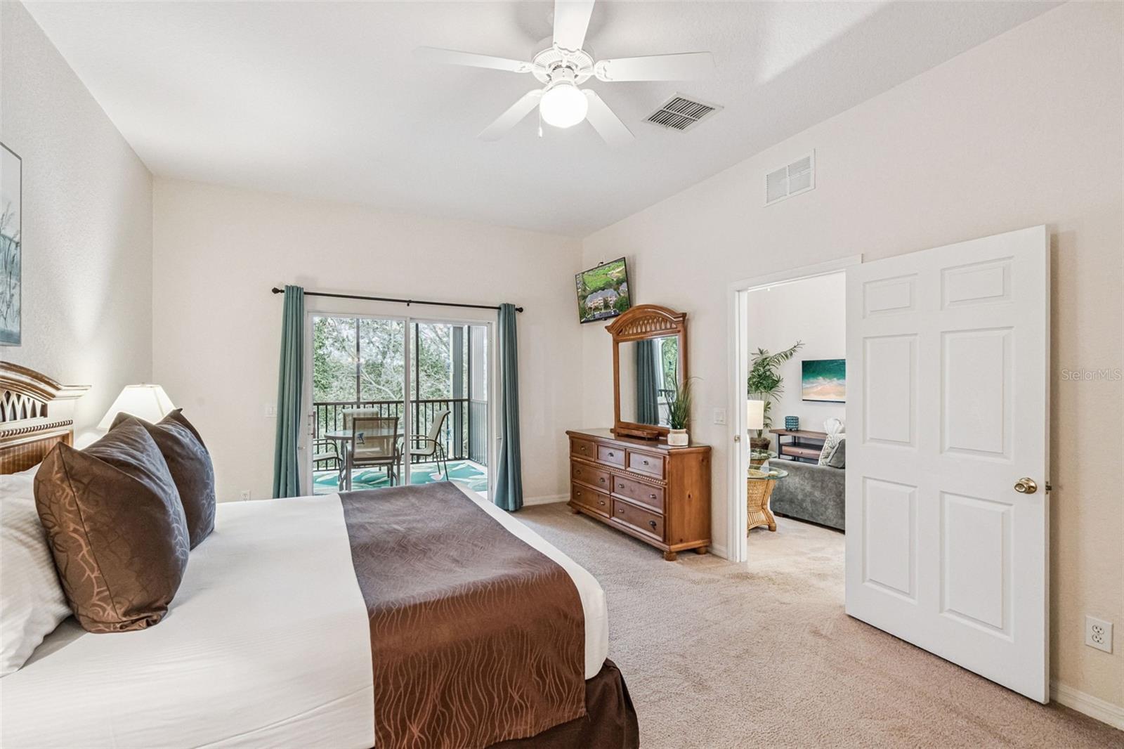 Image 19 of 54 For 316 New Providence Promenade