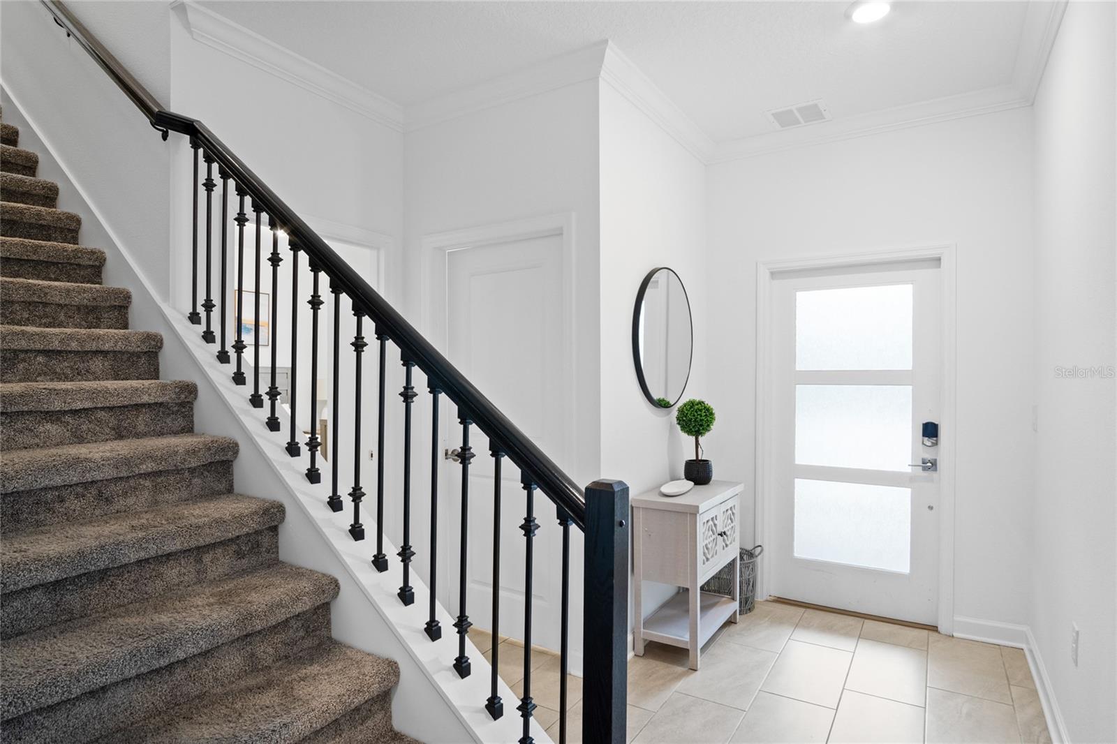 Image 8 of 41 For 1042 Splash Shot Place