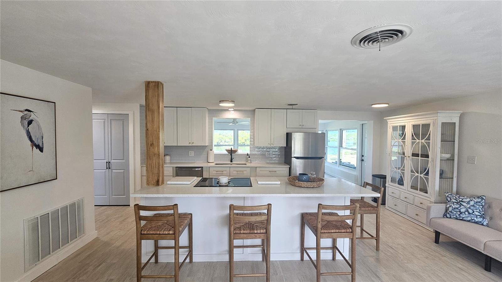 Image 12 of 37 For 1210 Maryknoll Road