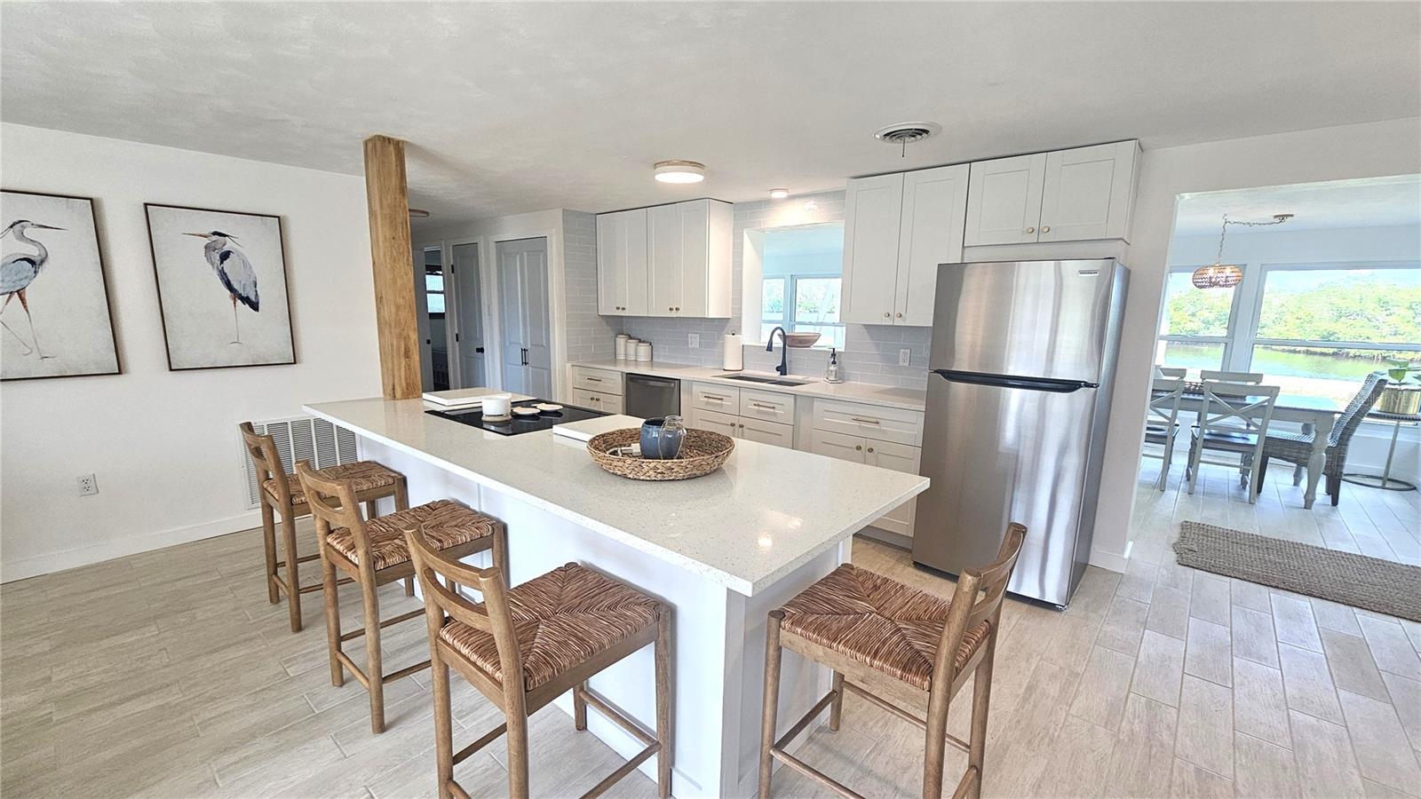 Image 14 of 37 For 1210 Maryknoll Road