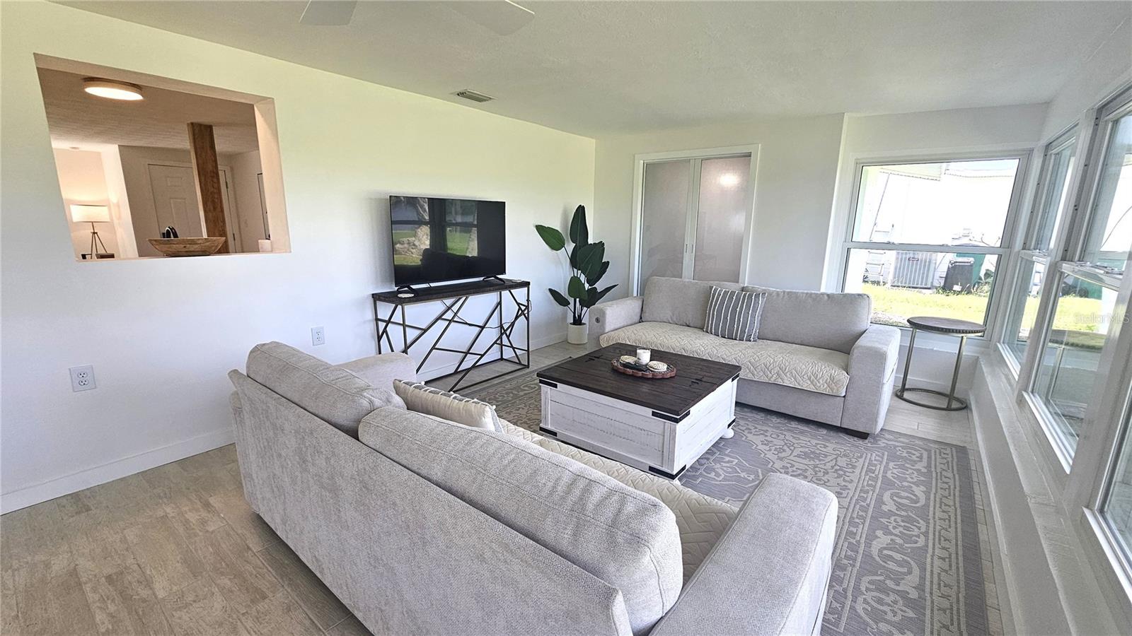 Image 17 of 37 For 1210 Maryknoll Road