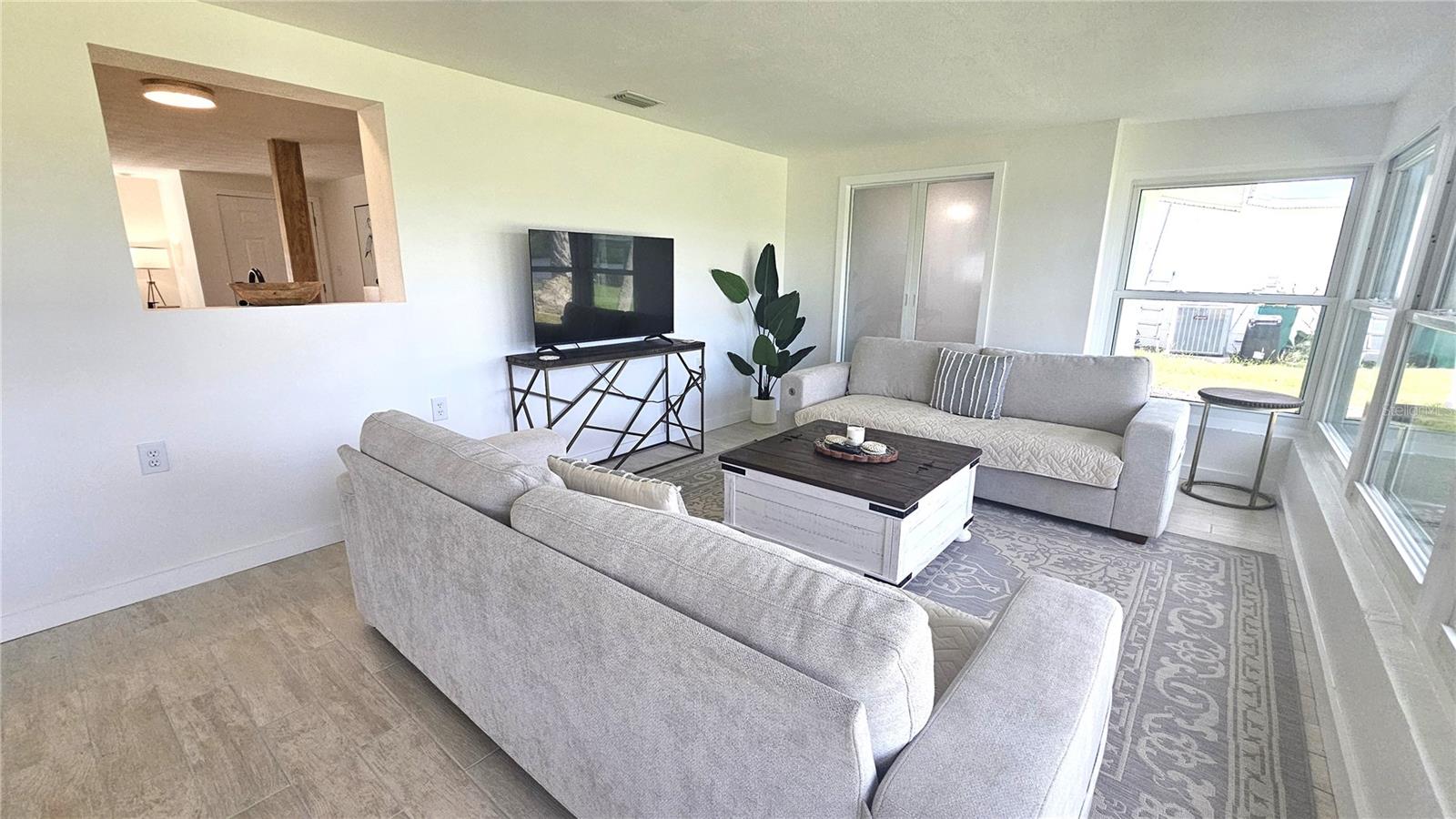 Image 20 of 37 For 1210 Maryknoll Road