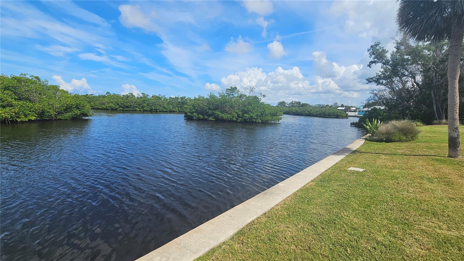 Image 32 of 37 For 1210 Maryknoll Road