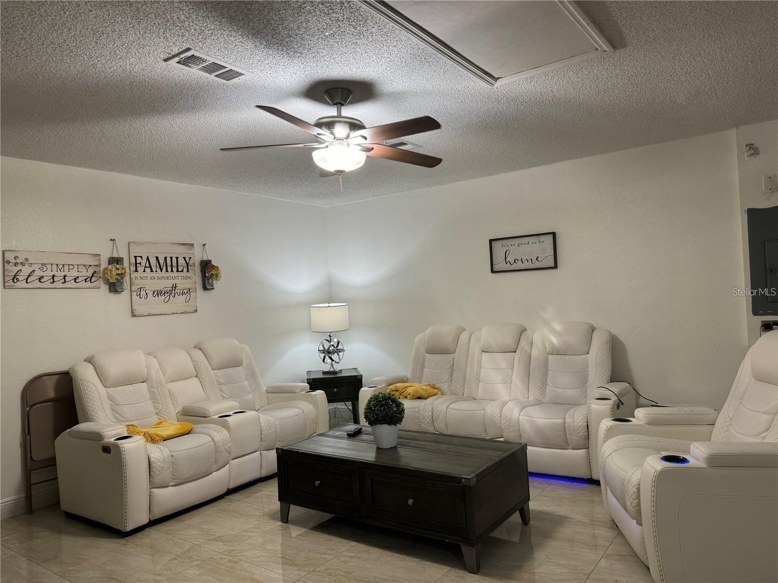 Image 15 of 33 For 2112 Jessa Drive