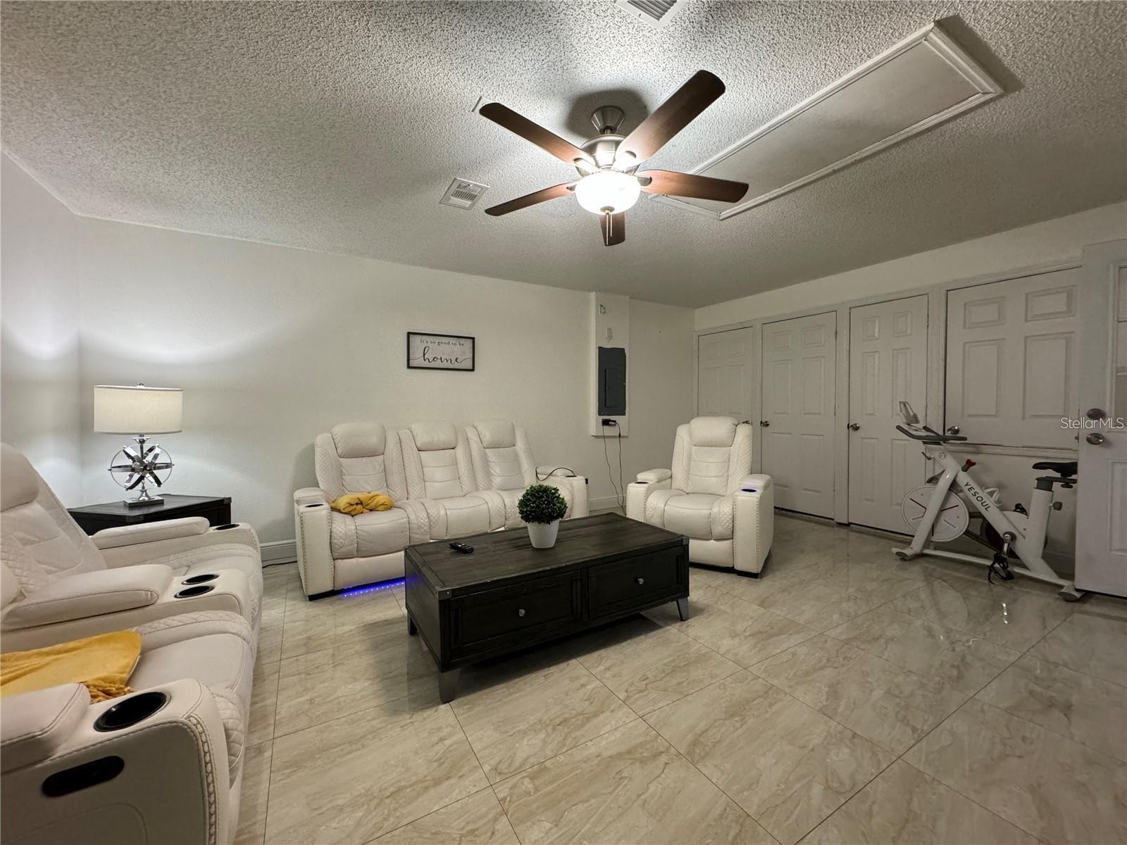 Image 19 of 33 For 2112 Jessa Drive