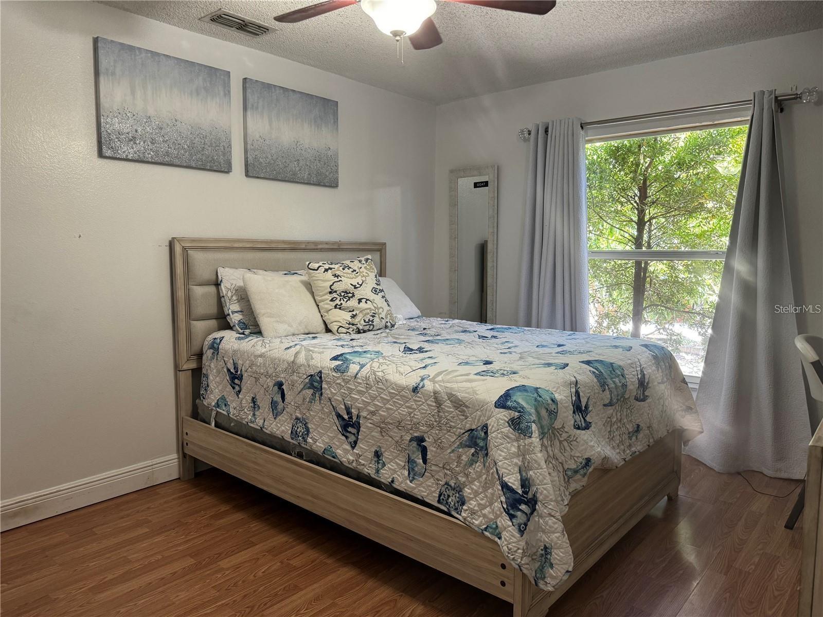 Image 23 of 33 For 2112 Jessa Drive