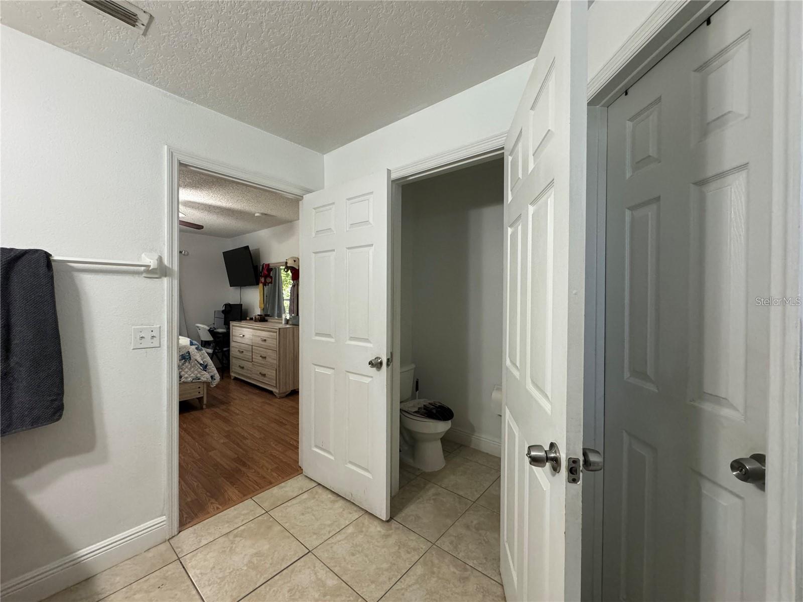 Image 25 of 33 For 2112 Jessa Drive