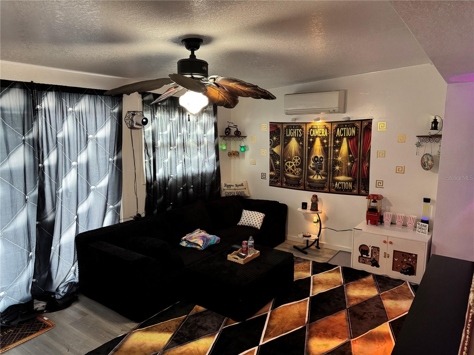 Image 8 of 37 For 1401 Starboard Drive