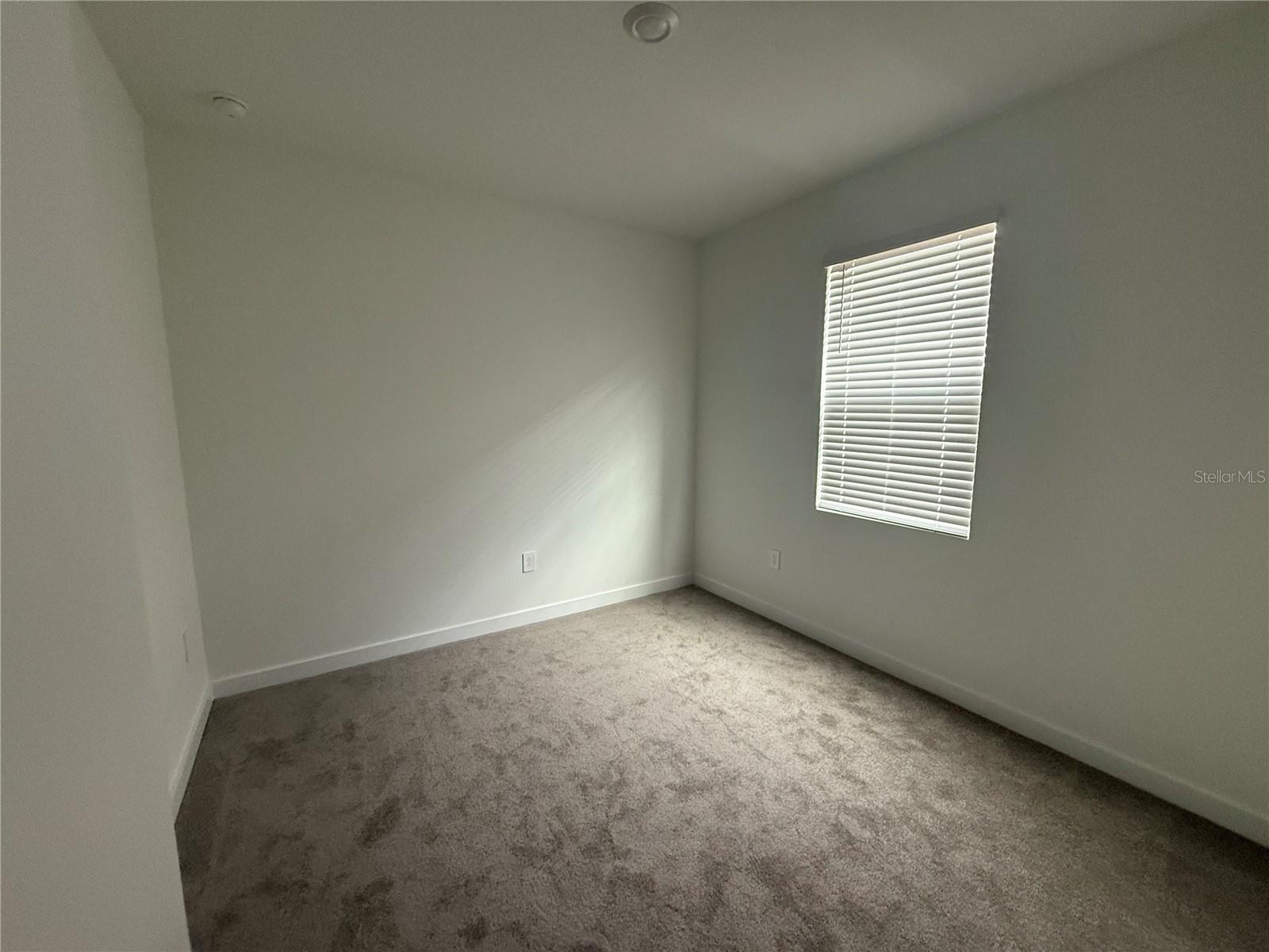 Image 4 of 10 For 3213 Energy Drive