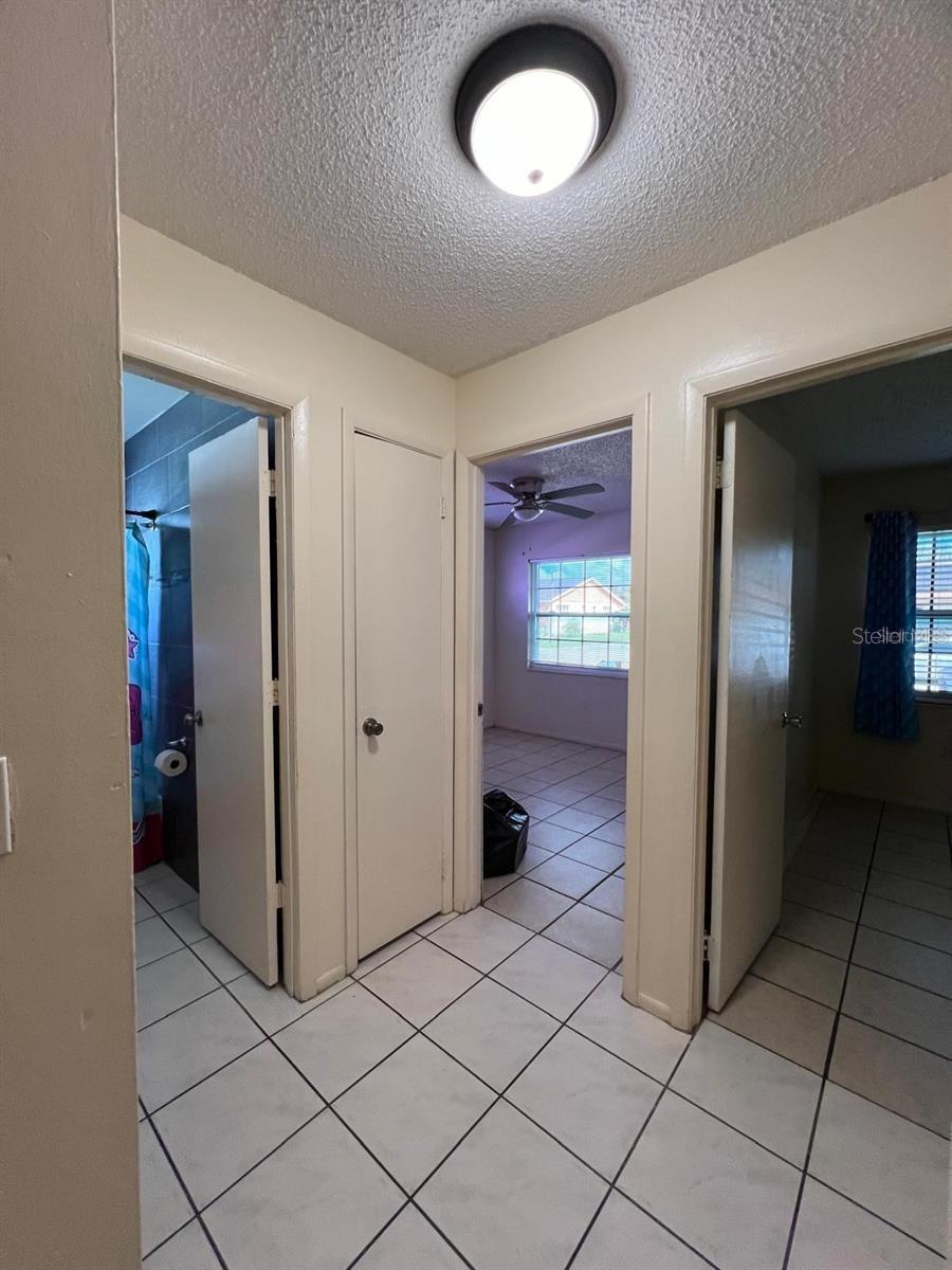 Image 15 of 45 For 1100 Calanda Avenue