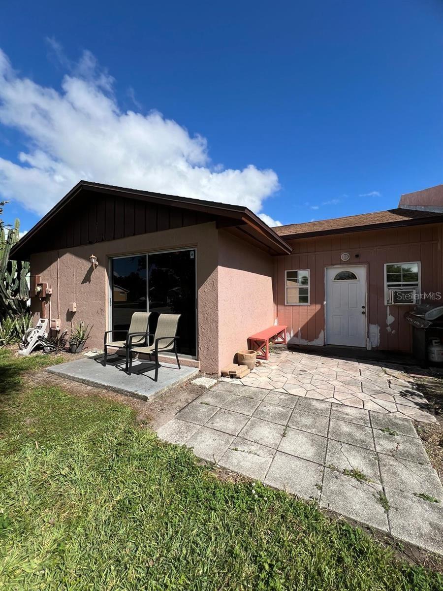 Image 27 of 45 For 1100 Calanda Avenue