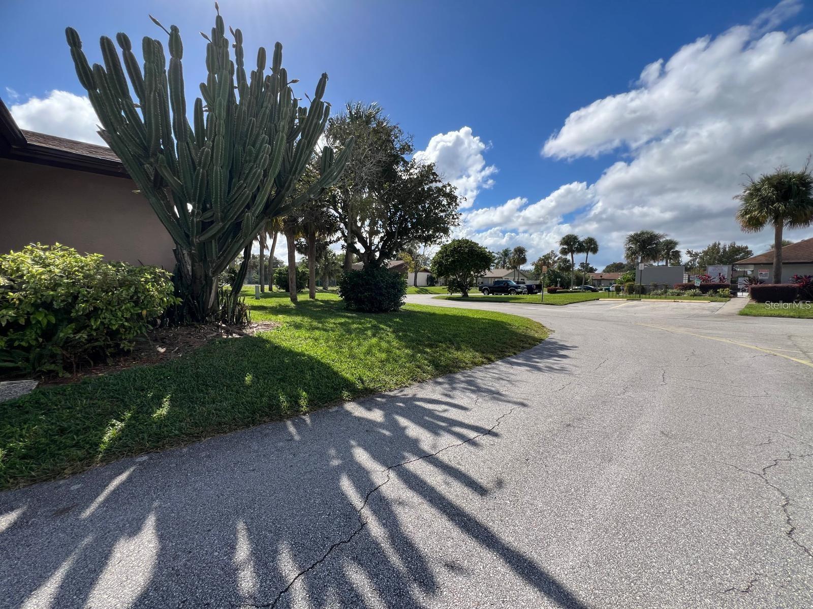 Image 41 of 45 For 1100 Calanda Avenue