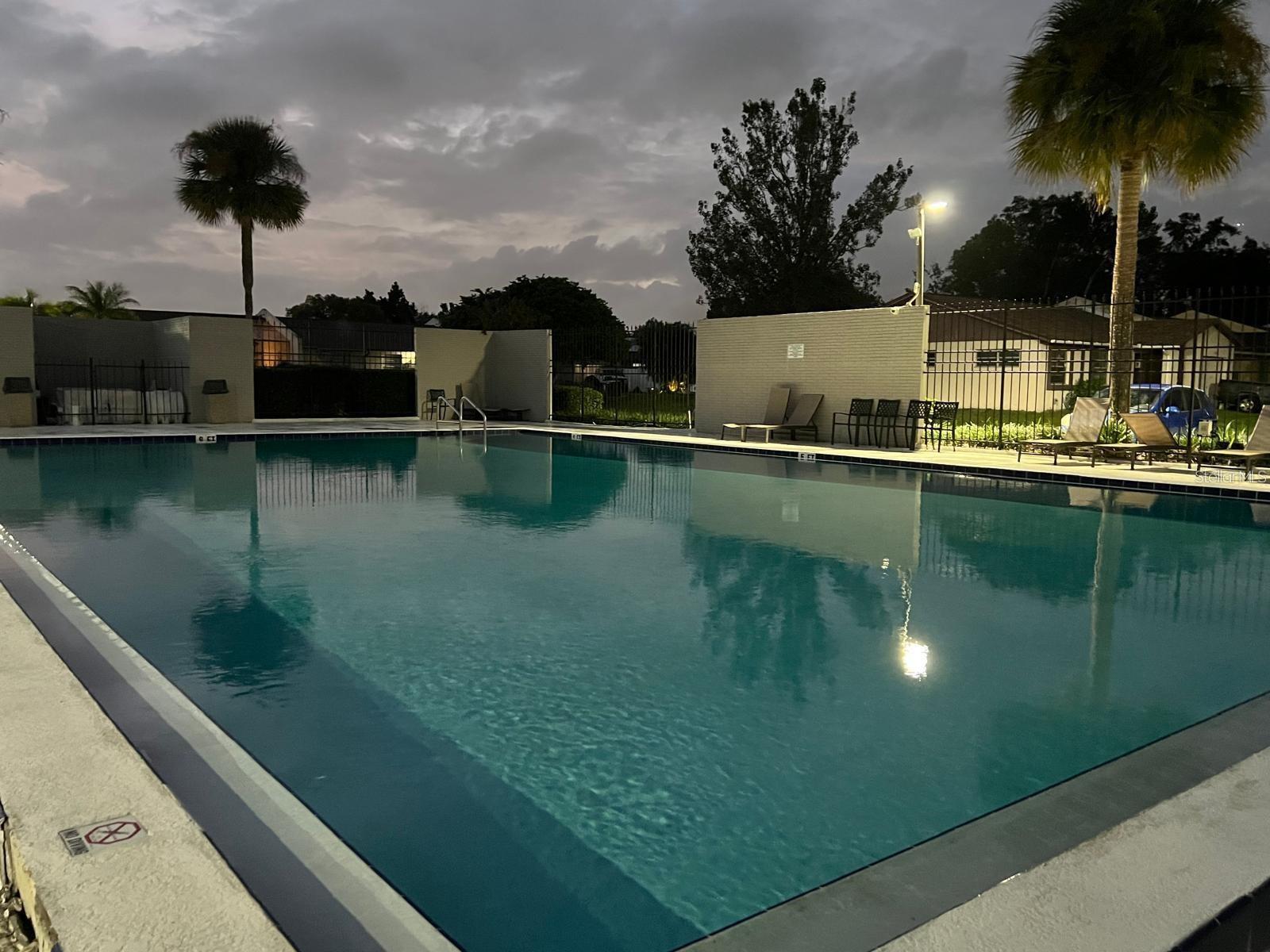 Image 43 of 45 For 1100 Calanda Avenue