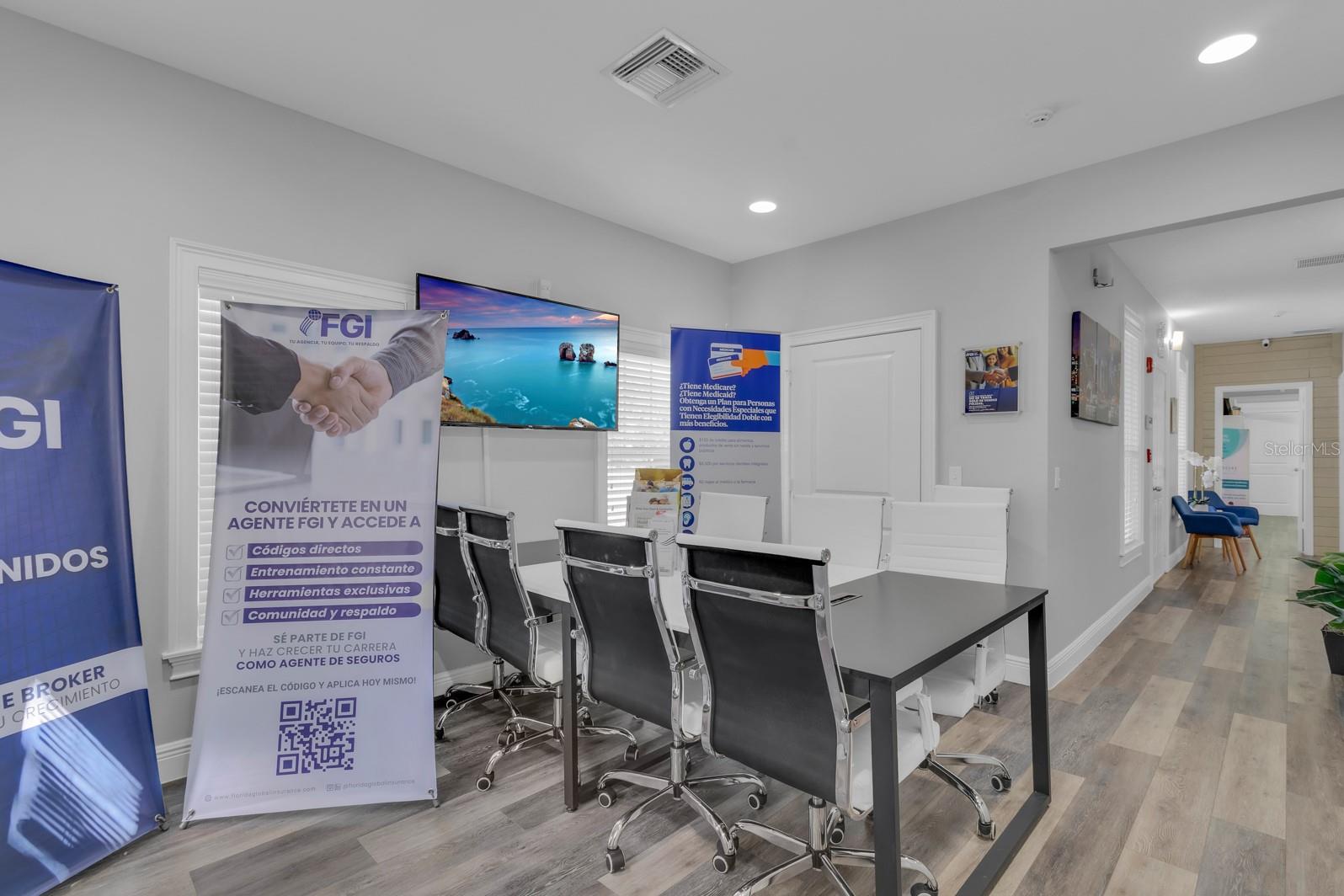 Image 16 of 40 For 702 Mabbette Street