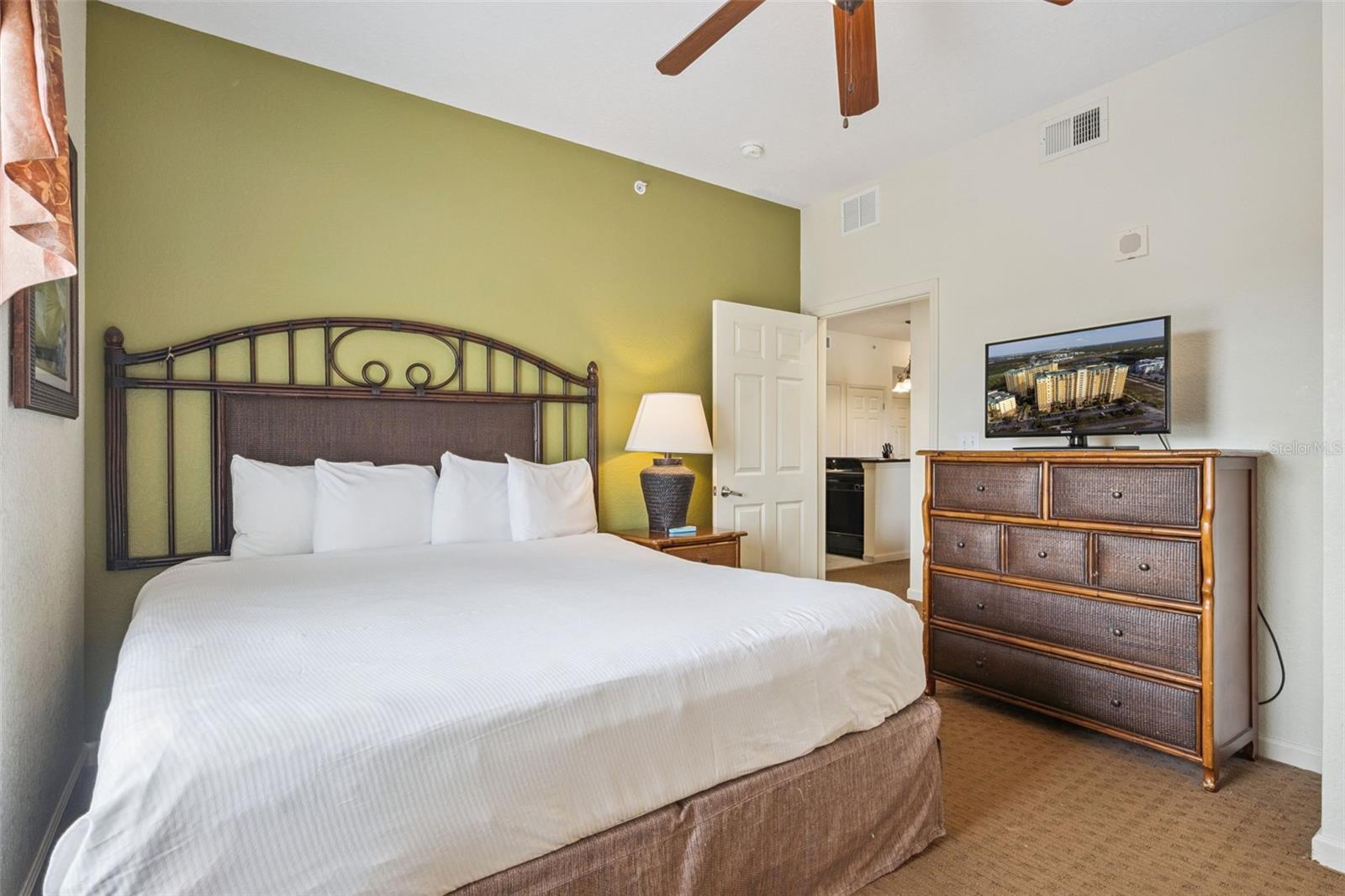 Image 20 of 60 For 8101 Resort Village Drive 31314