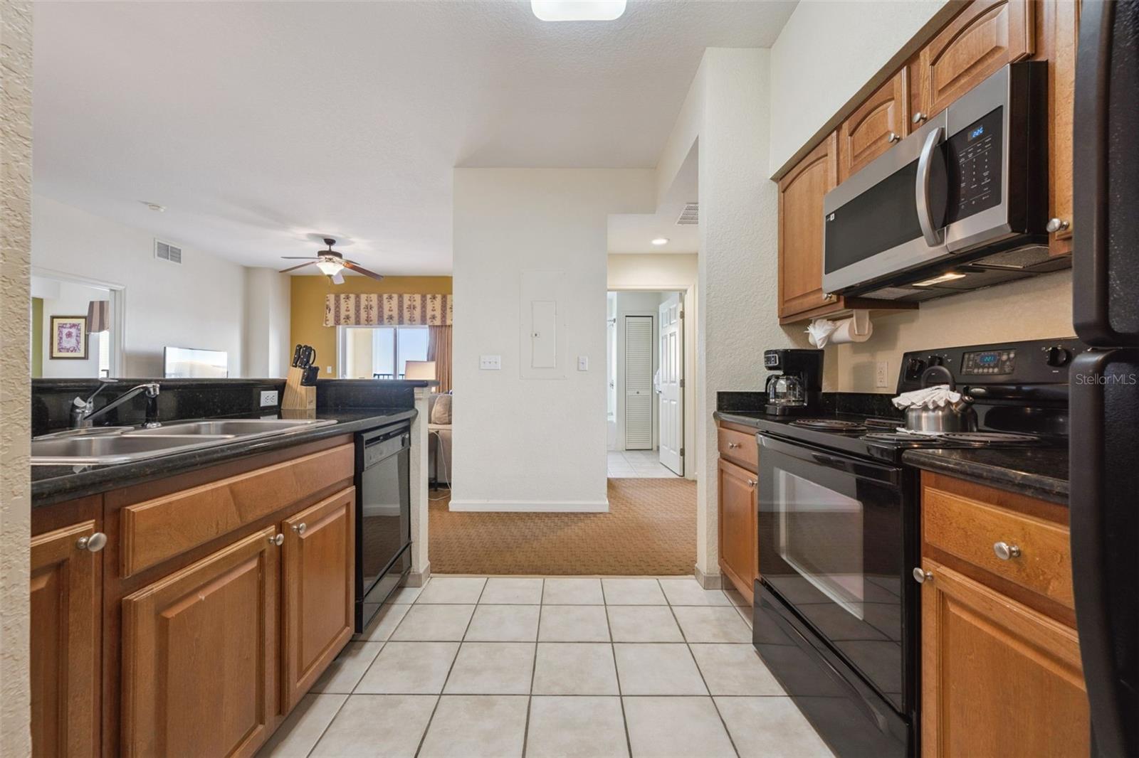 Image 9 of 60 For 8101 Resort Village Drive 31314