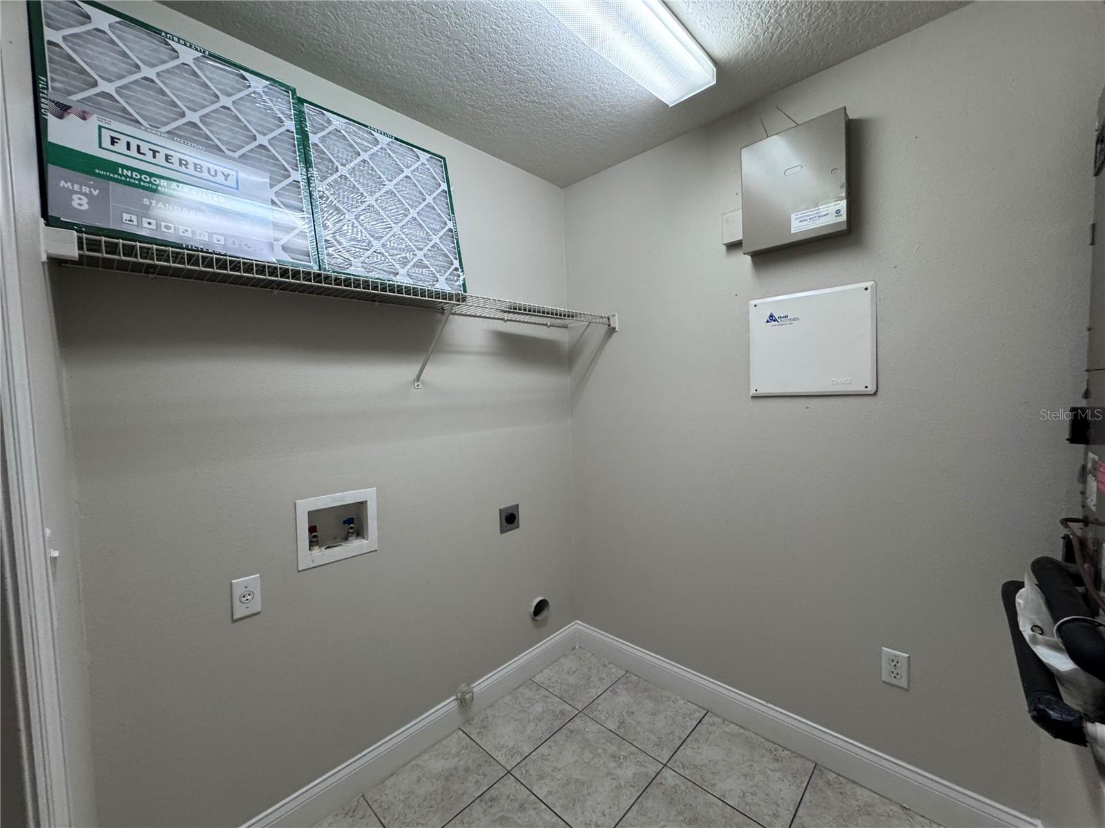 Image 20 of 30 For 4924 Raylene Way