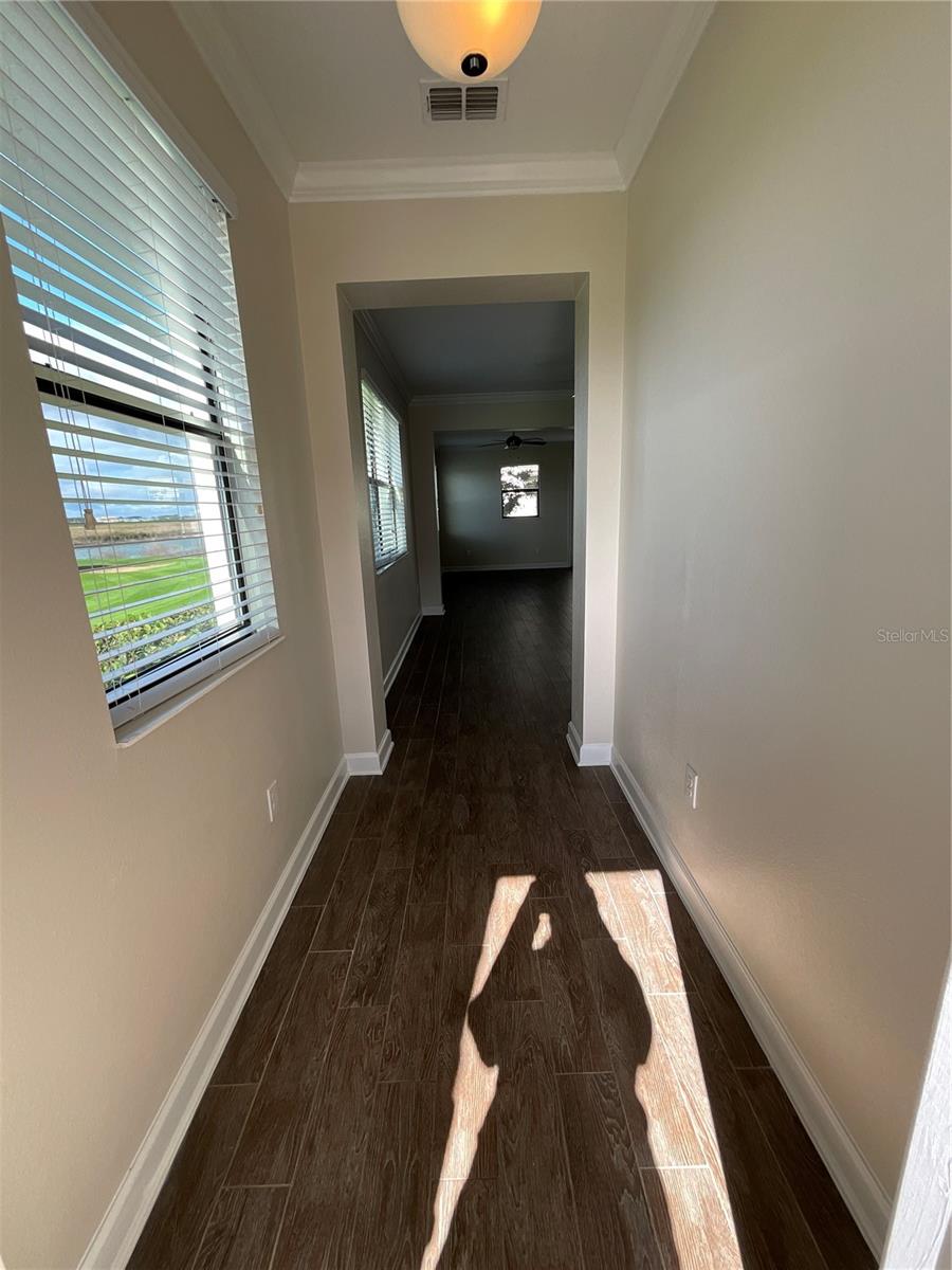 Image 4 of 34 For 8551 Couples Street