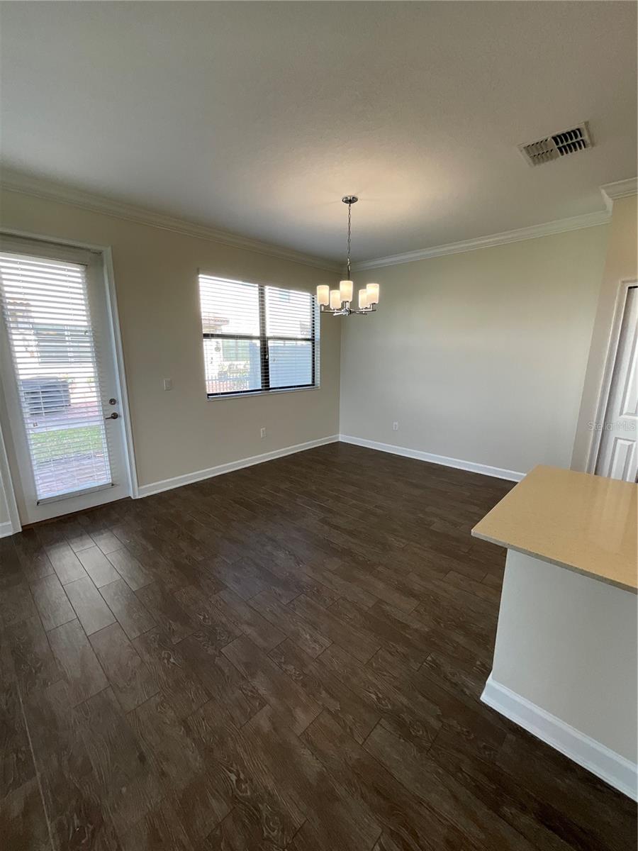 Image 8 of 34 For 8551 Couples Street