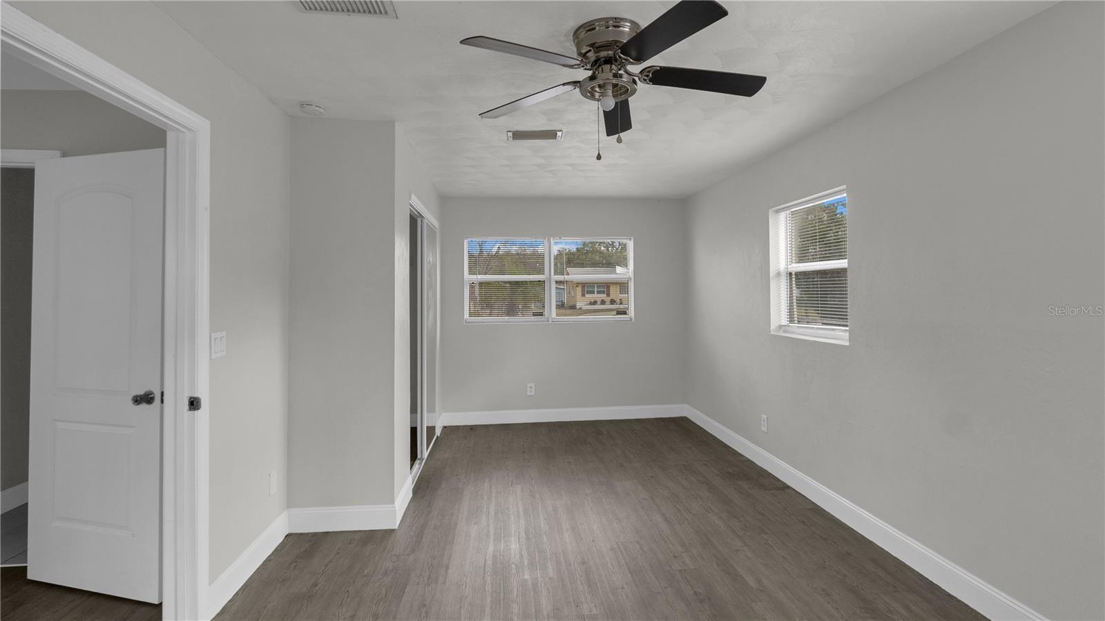 Image 8 of 10 For 628 Cedar Park Drive