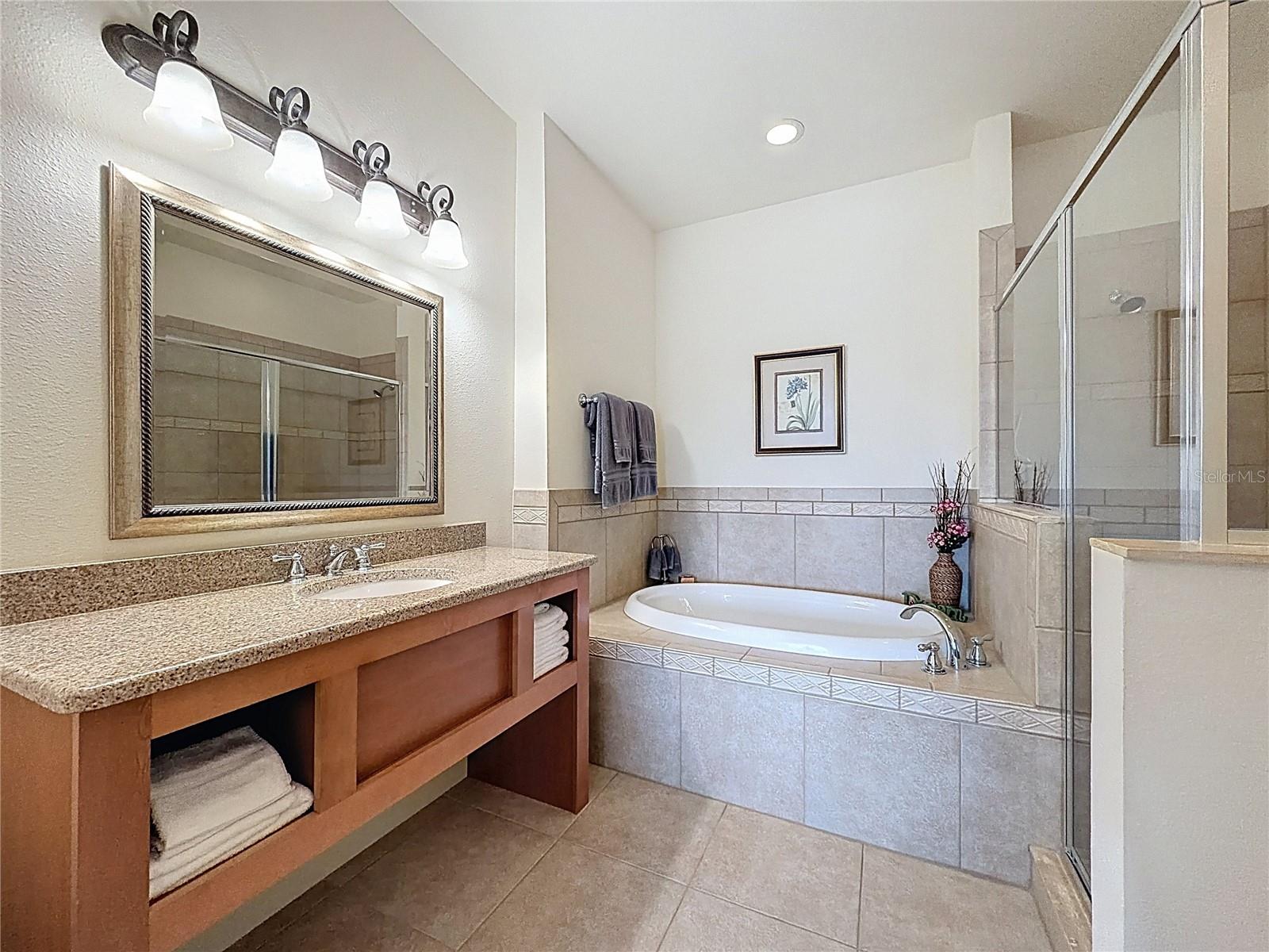 Image 17 of 30 For 2726 Bella Vista Drive