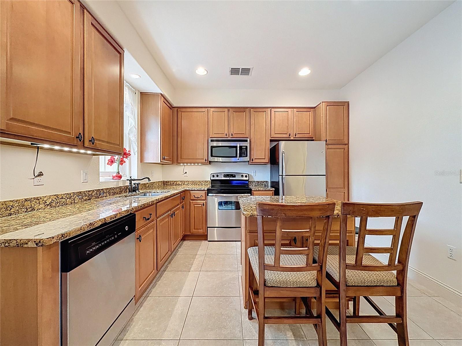 Image 7 of 30 For 2726 Bella Vista Drive