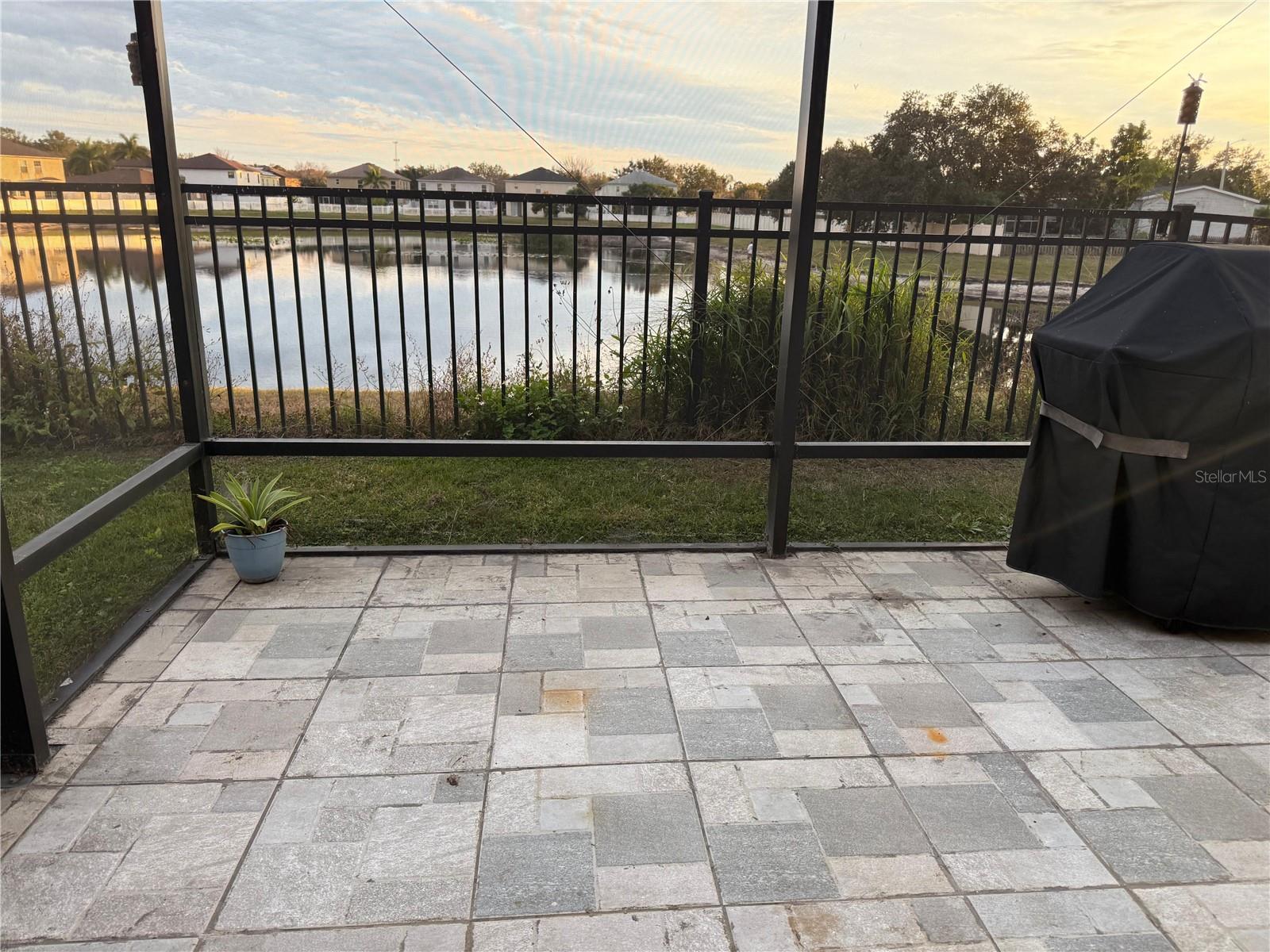 Image 18 of 26 For 10428 Laguna Plains Drive