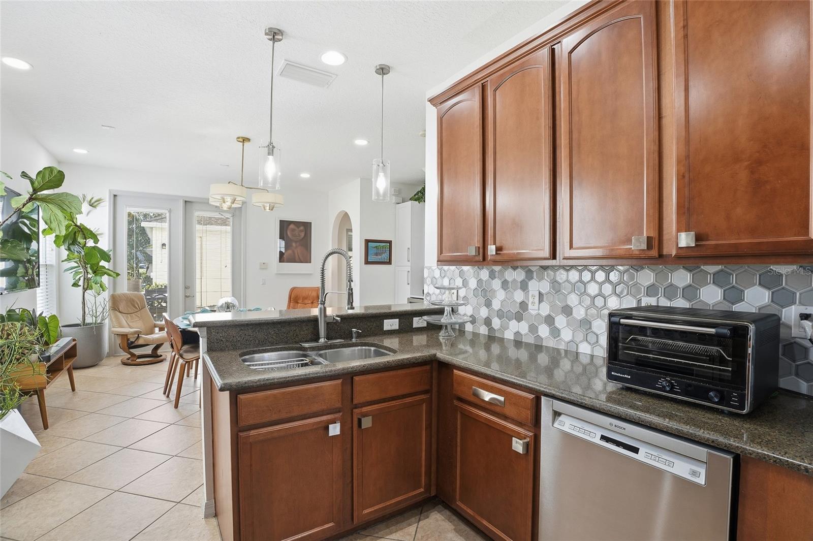 Image 17 of 57 For 6524 Pasturelands Place