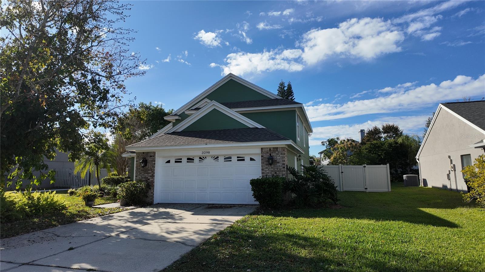 Image 2 of 6 For 3298 Amaca Circle