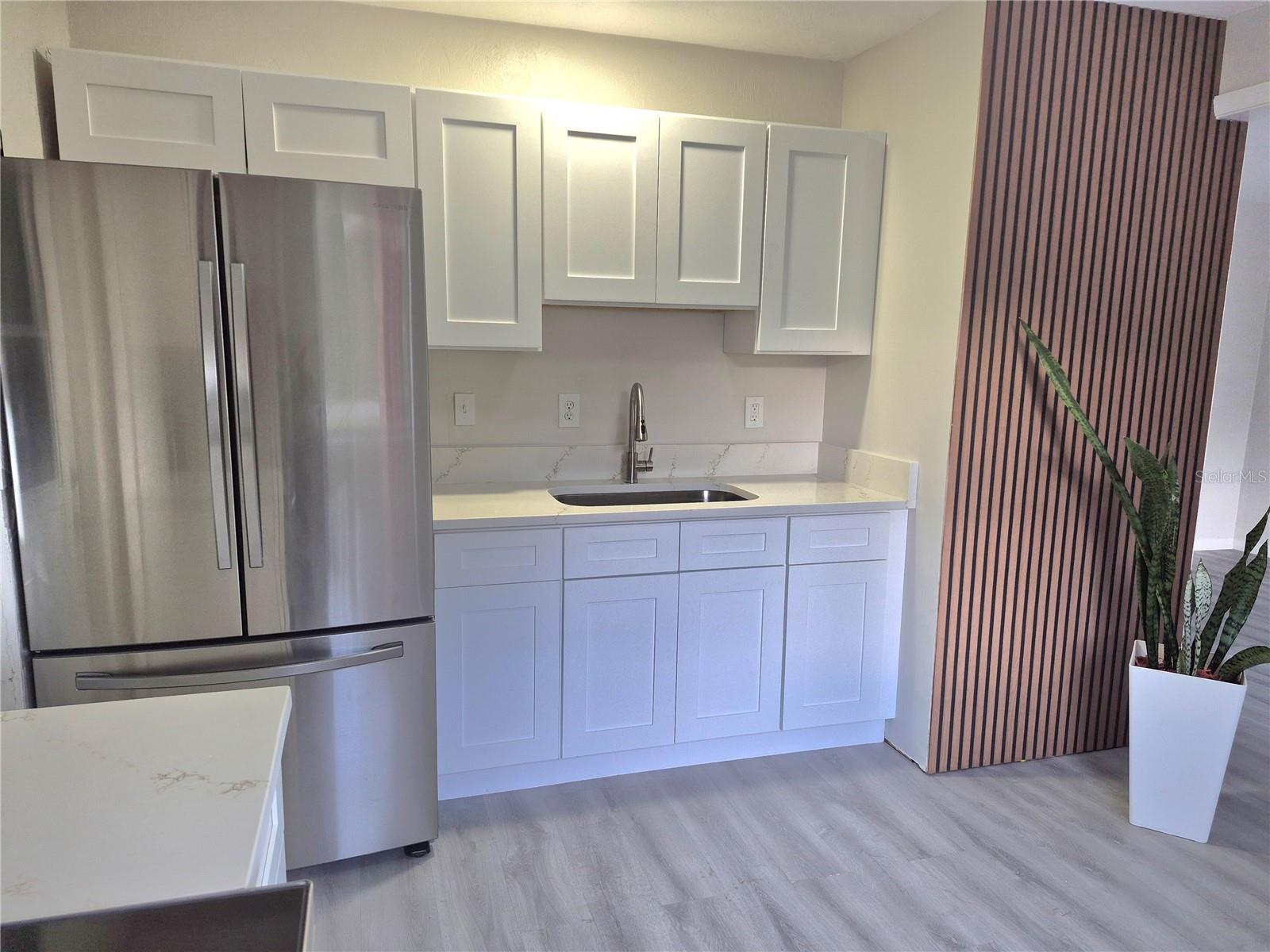 Image 7 of 13 For 618 Aurora Street