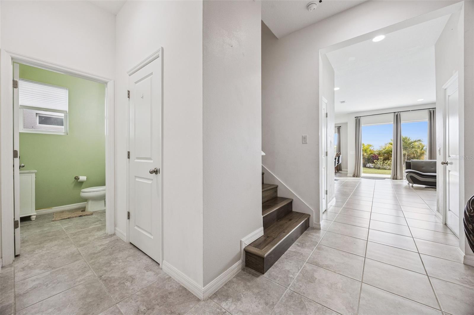 Image 21 of 61 For 2091 Brillante Drive