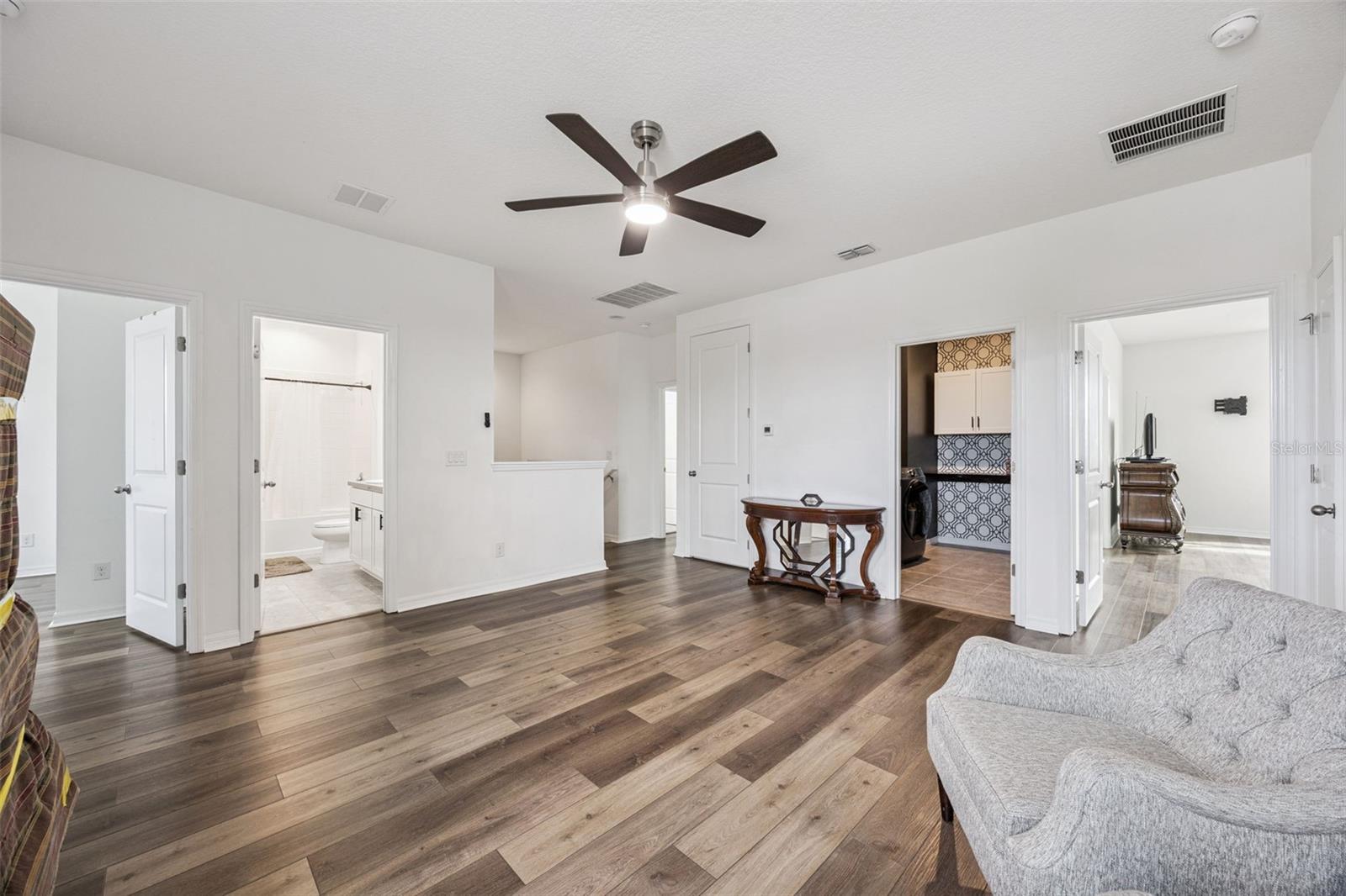 Image 30 of 61 For 2091 Brillante Drive