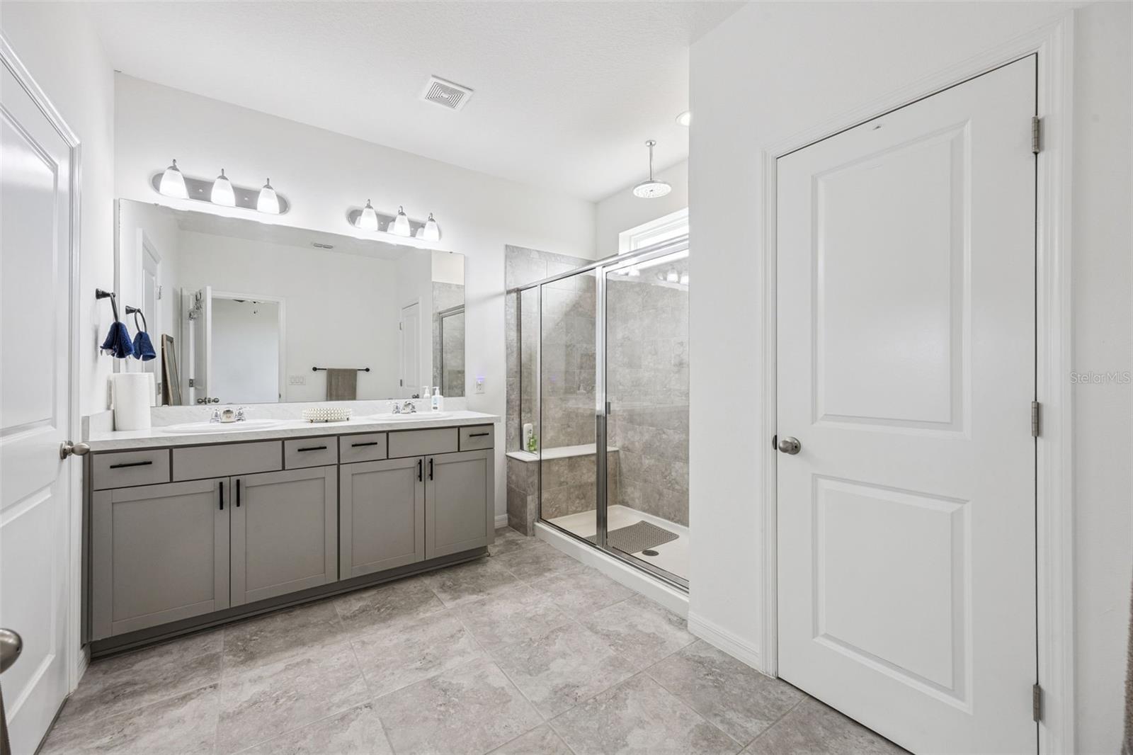 Image 31 of 61 For 2091 Brillante Drive